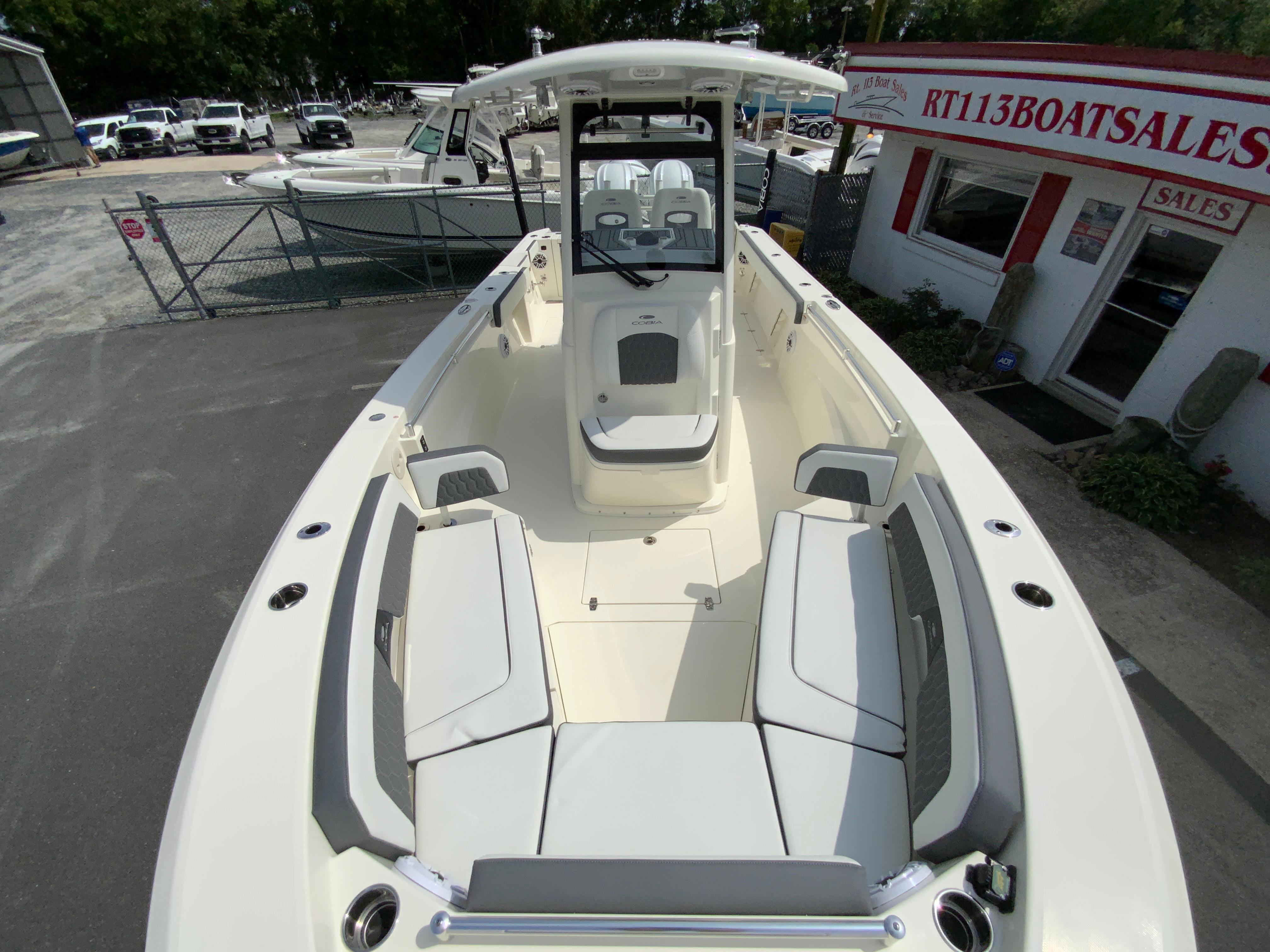 2025 Cobia 285 Center Console-26