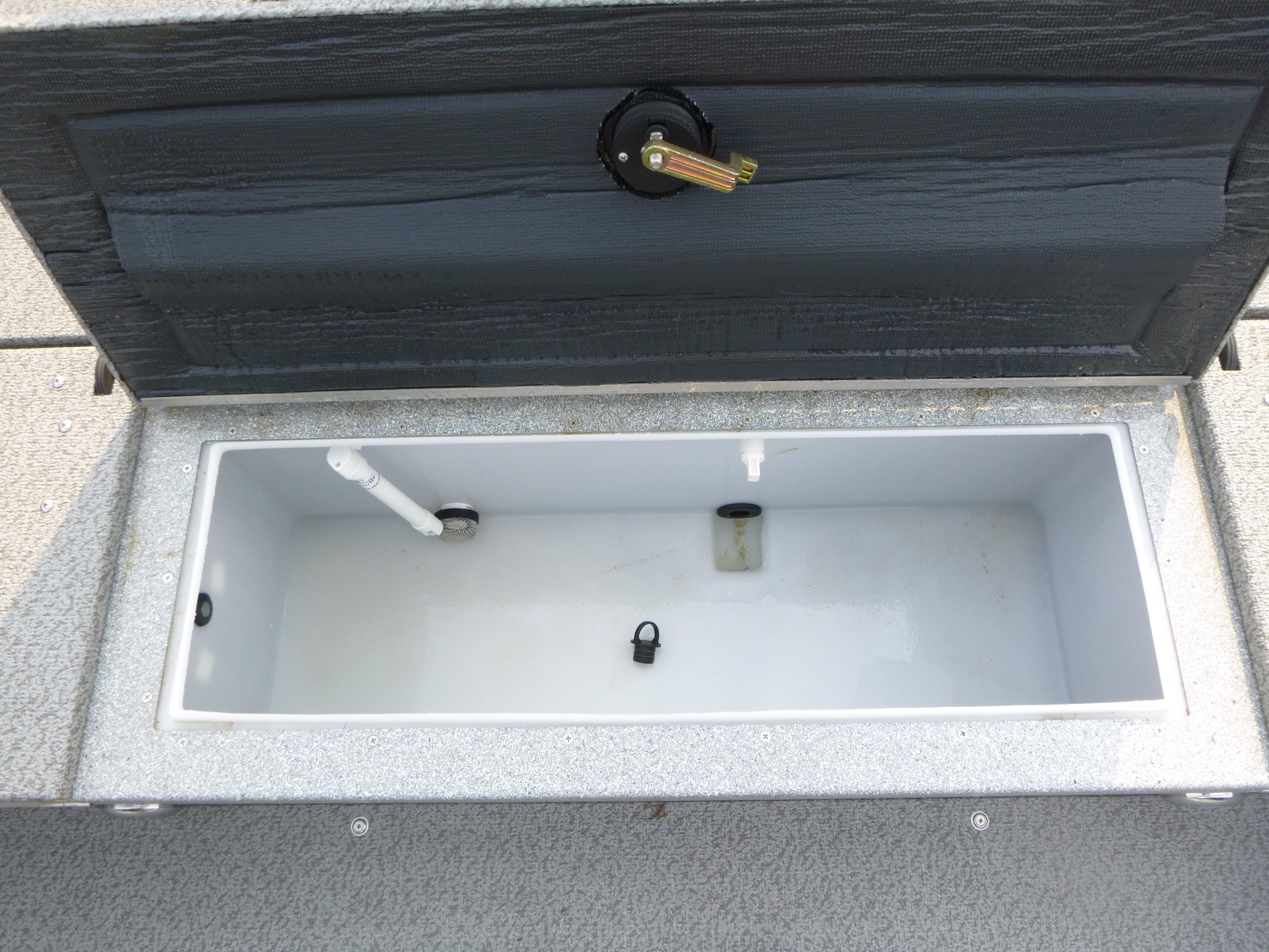 2025 KingFisher 2125 Arrow Sport Gallery