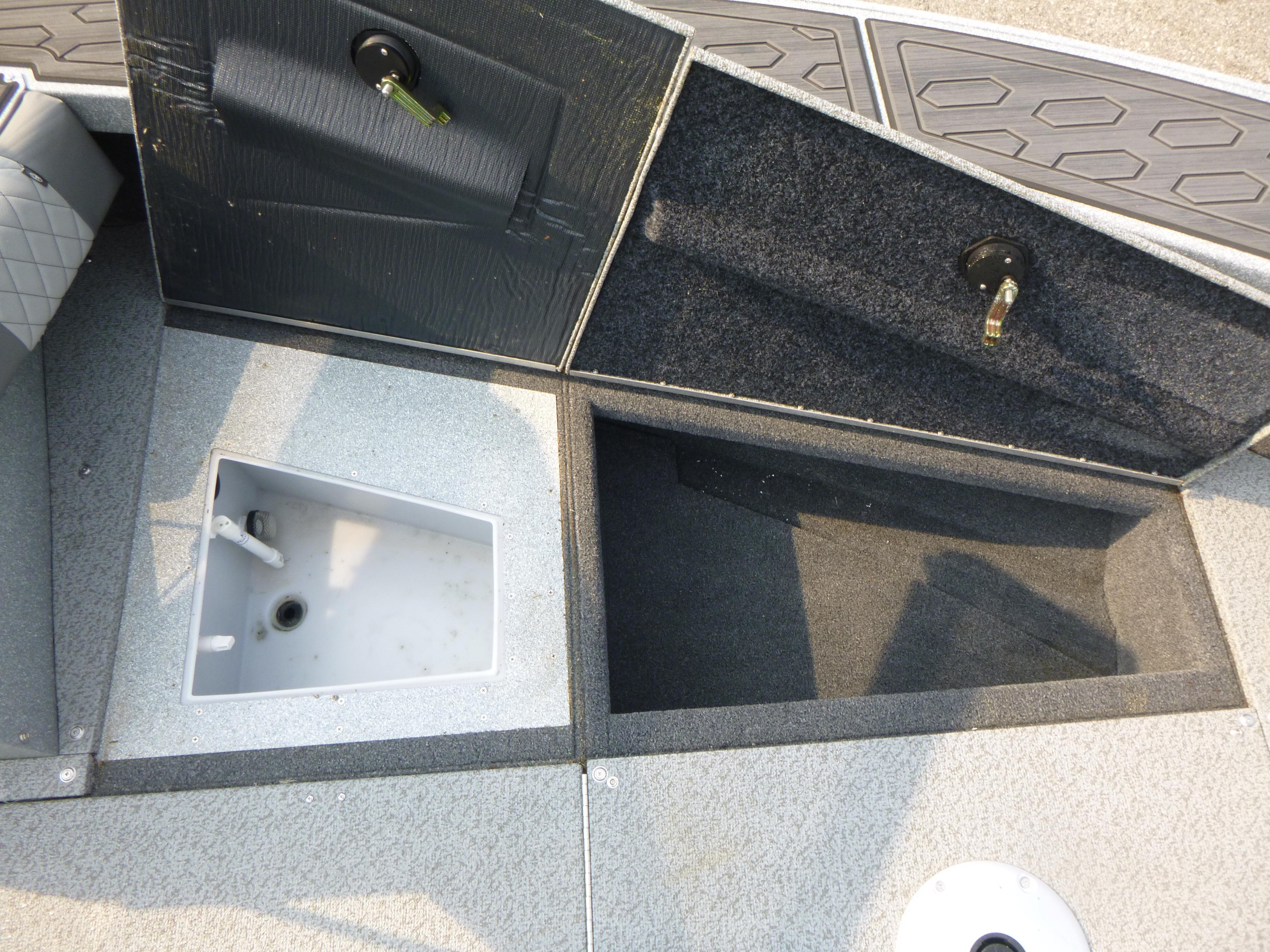 2025 KingFisher 2125 Arrow Sport Gallery