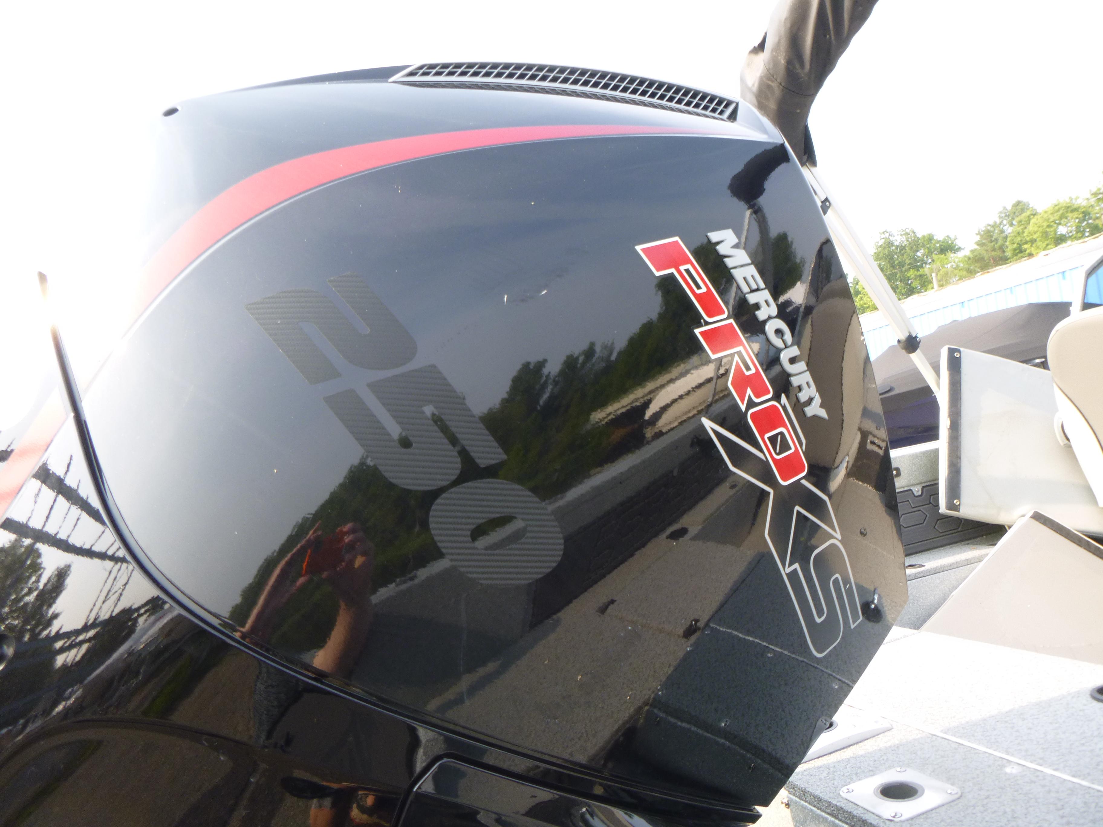 2025 KingFisher 2125 Arrow Sport Gallery