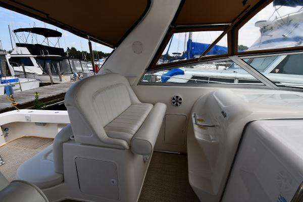 33' Sea Ray, Listing Number 100917487, - Photo No. 19