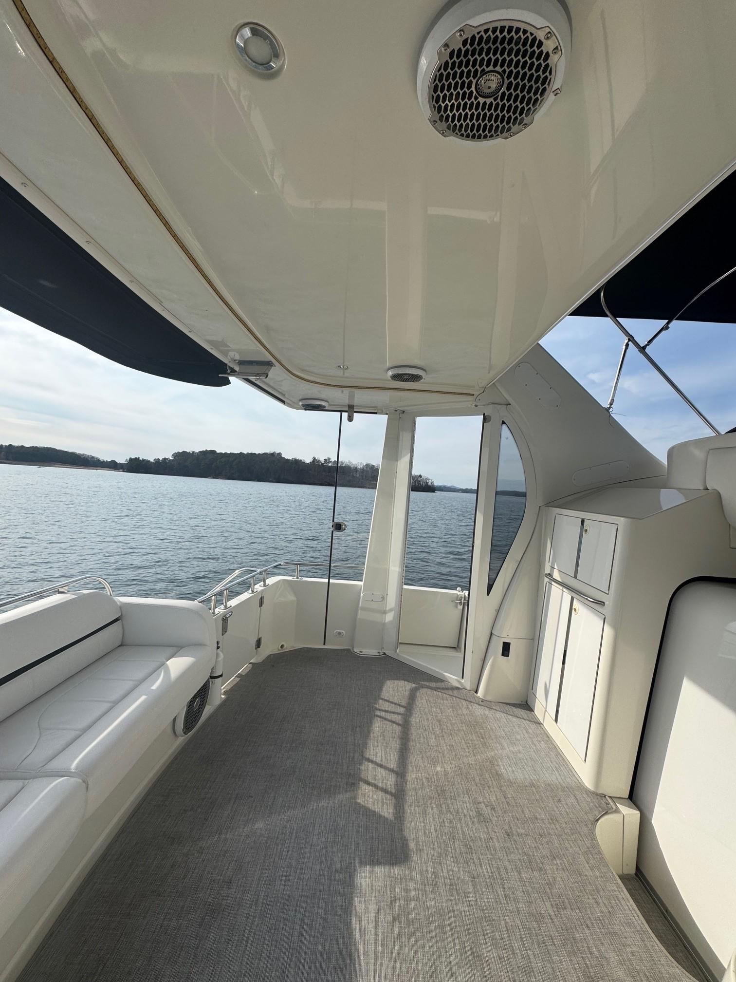 2005-carver-39-motor-yacht-power-9695152-20250226130046994-1_XLARGE
