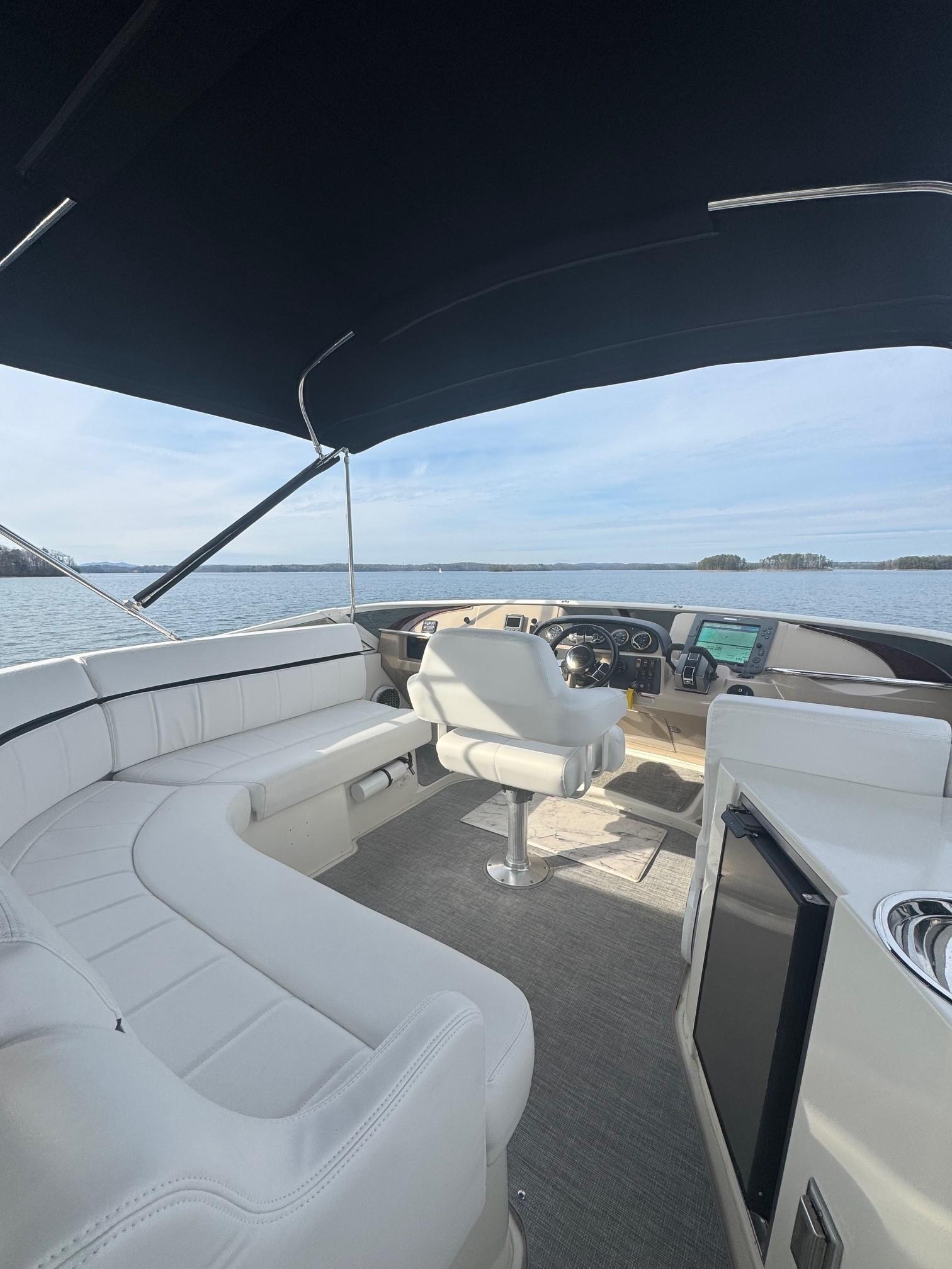 2005-carver-39-motor-yacht-power-9695152-20250226130049298-1_XLARGE
