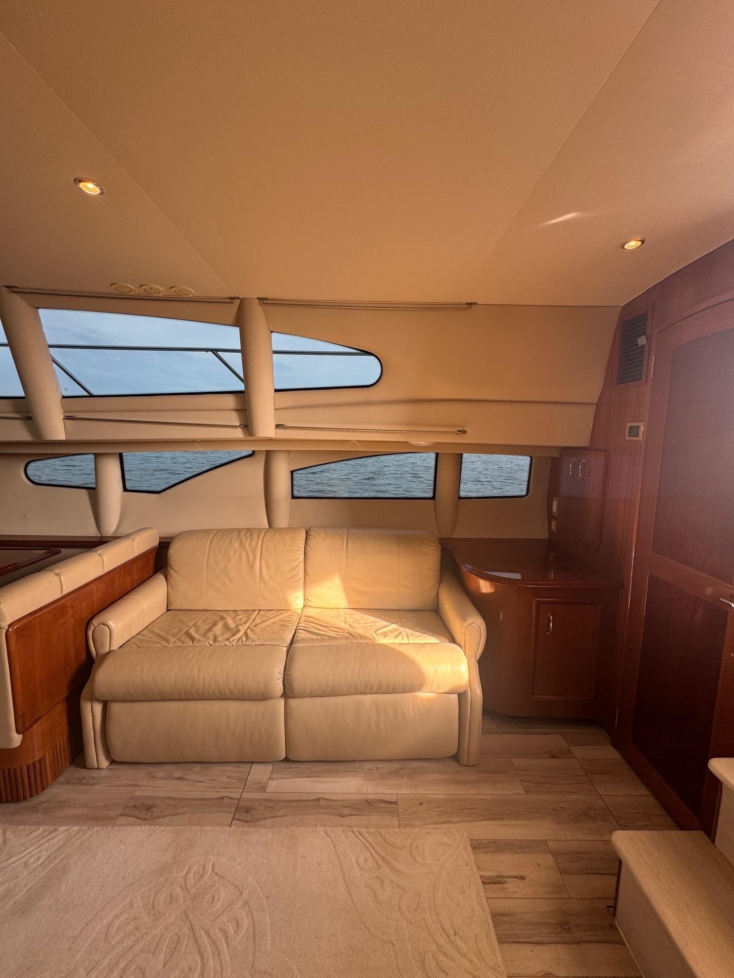 2005-carver-39-motor-yacht-power-9695152-20250226130114537-1_XLARGE