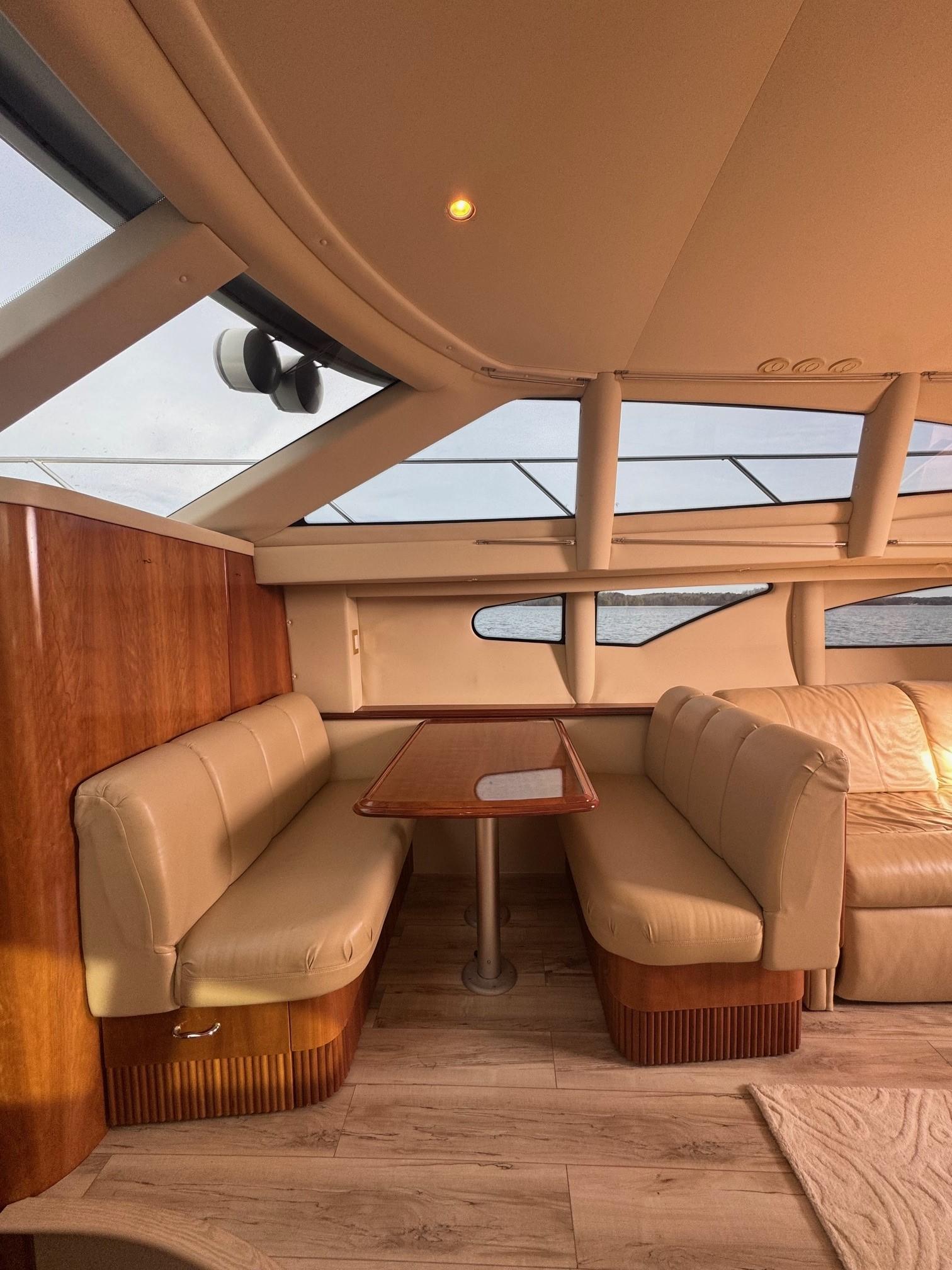 2005-carver-39-motor-yacht-power-9695152-20250226130117092-1_XLARGE