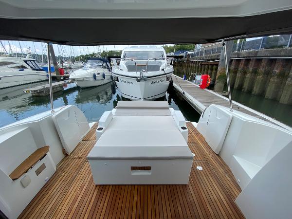 2016 Jeanneau NC 11