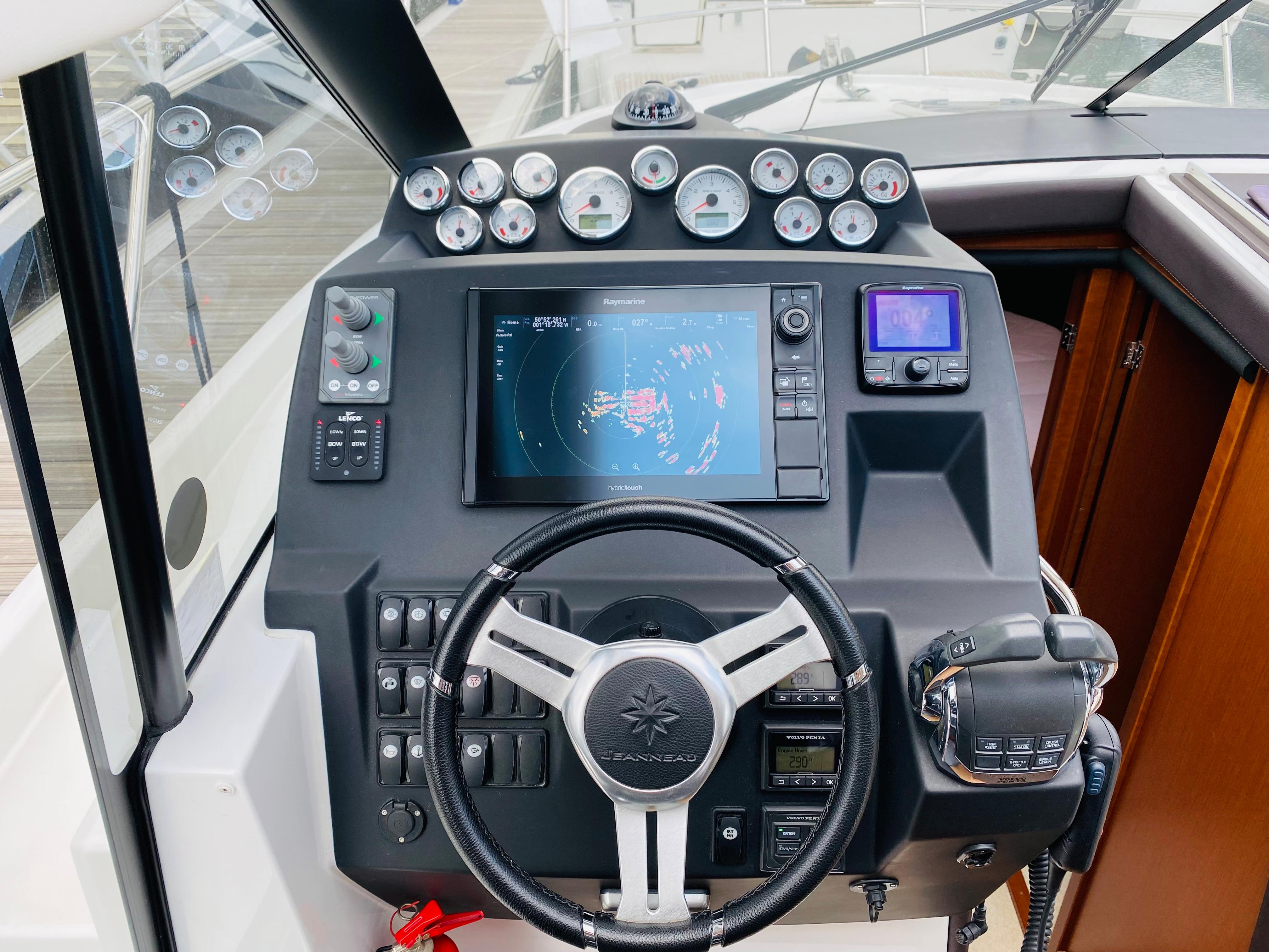 2016 Jeanneau NC 11