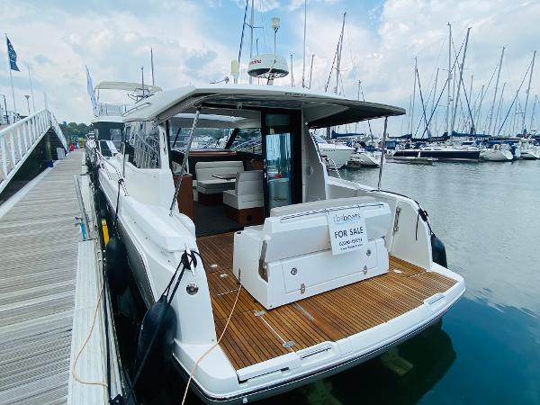 2016 Jeanneau NC 11
