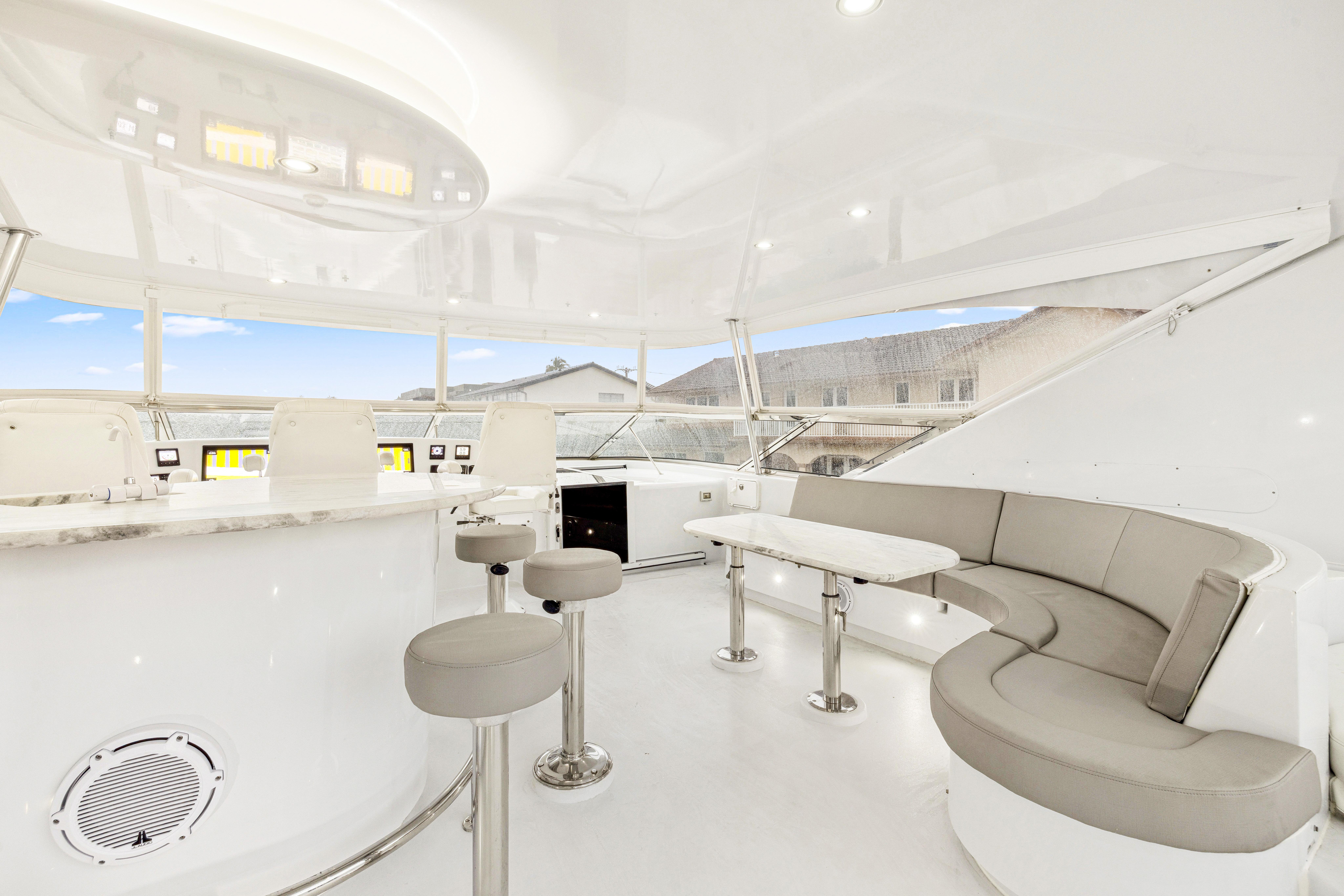 Hatteras-80 Motor Yacht 2005-Corporate Approved 2 FL-US-9745161 | Thumbnail