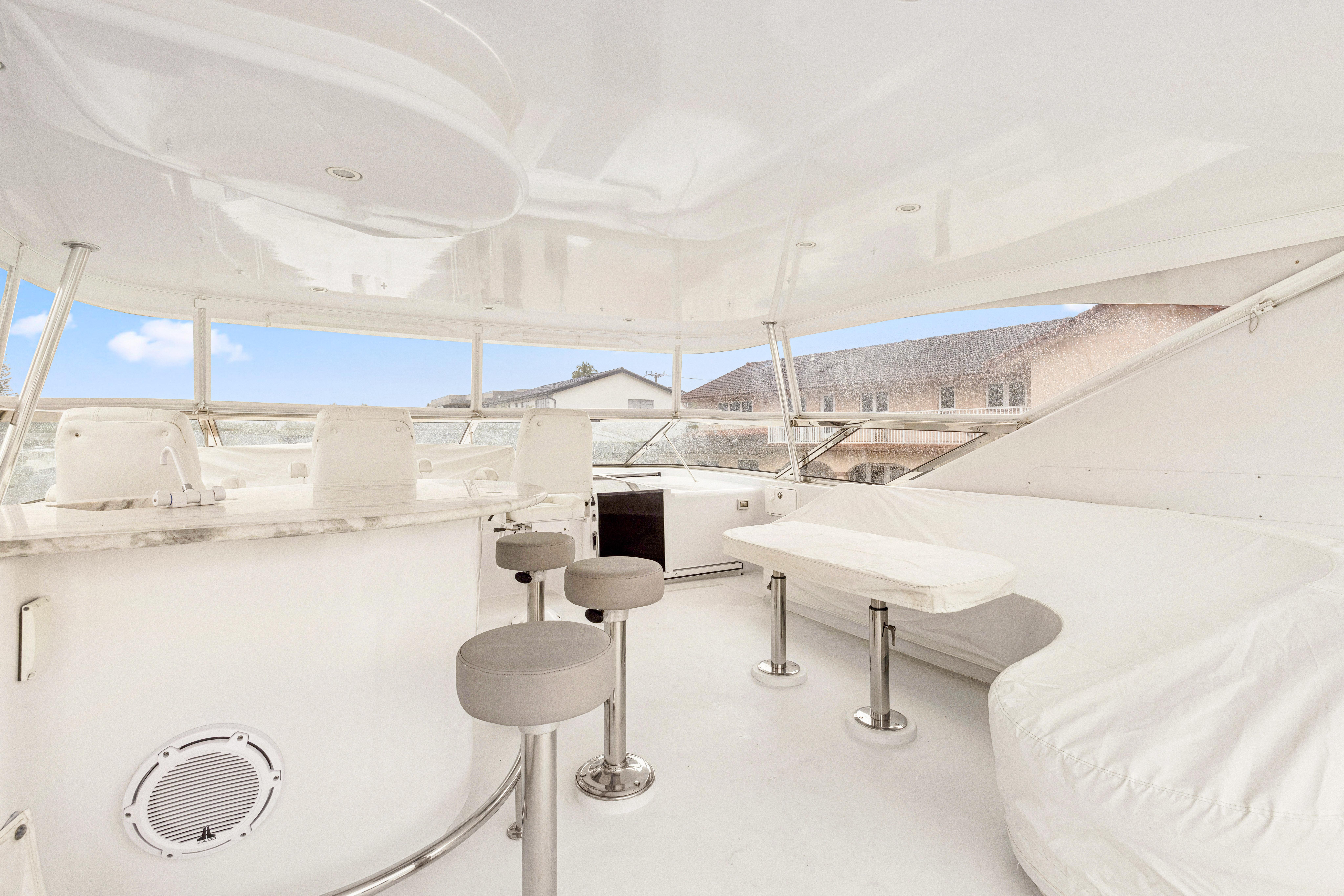 Hatteras-80 Motor Yacht 2005-Corporate Approved 2 FL-US-9745161 | Thumbnail