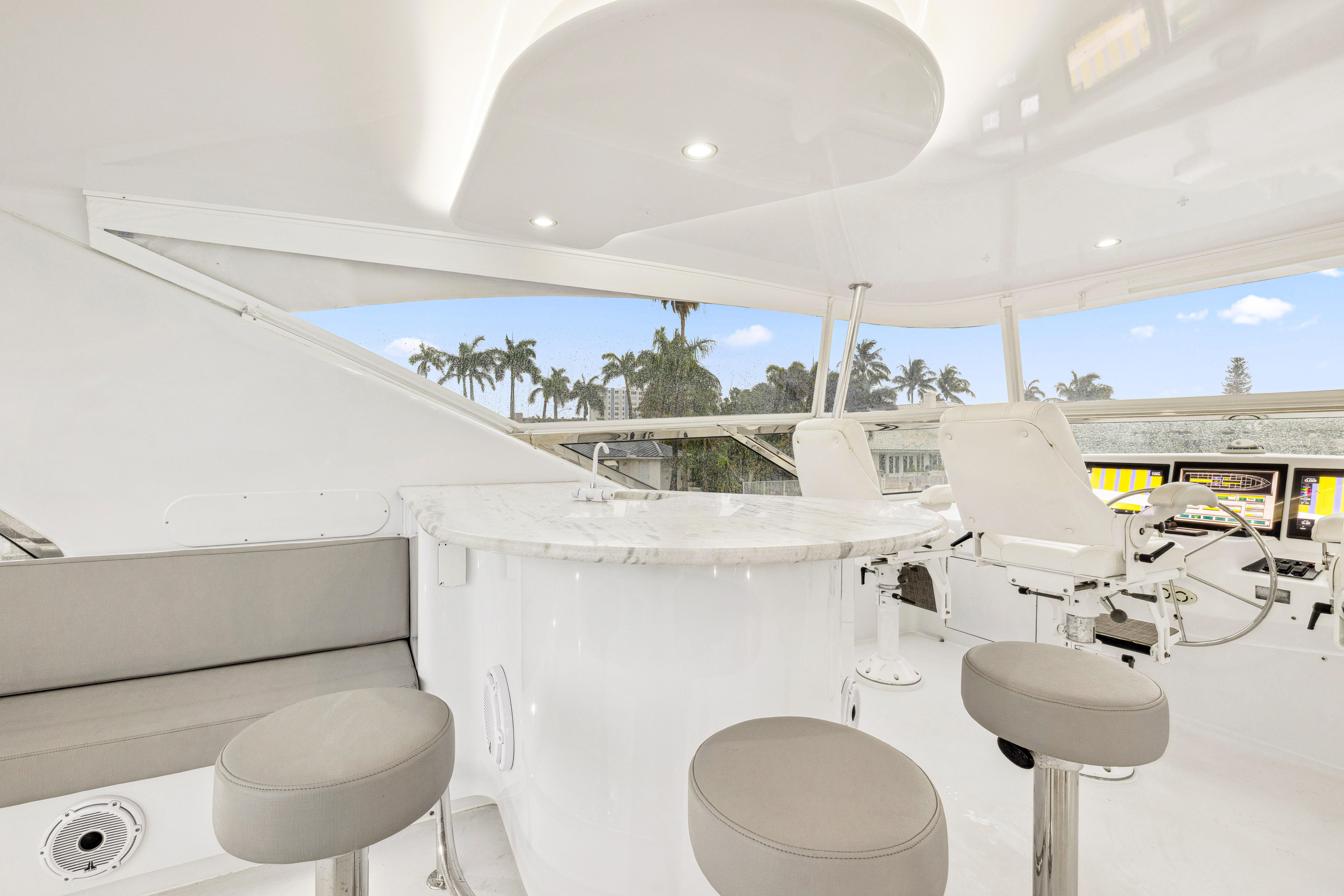 Hatteras-80 Motor Yacht 2005-Corporate Approved 2 FL-US-9745161 | Thumbnail