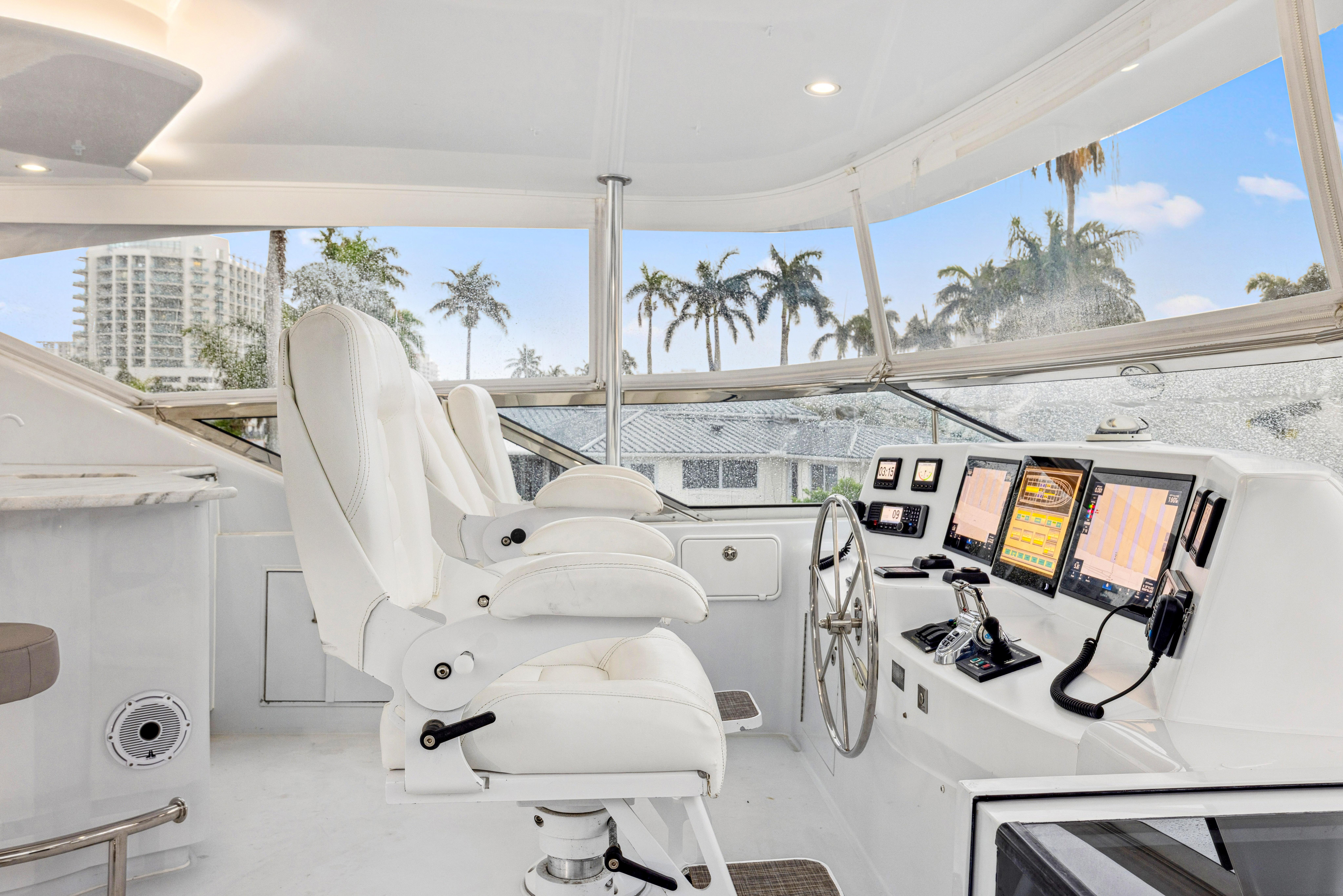 Hatteras-80 Motor Yacht 2005-Corporate Approved 2 FL-US-9745161 | Thumbnail
