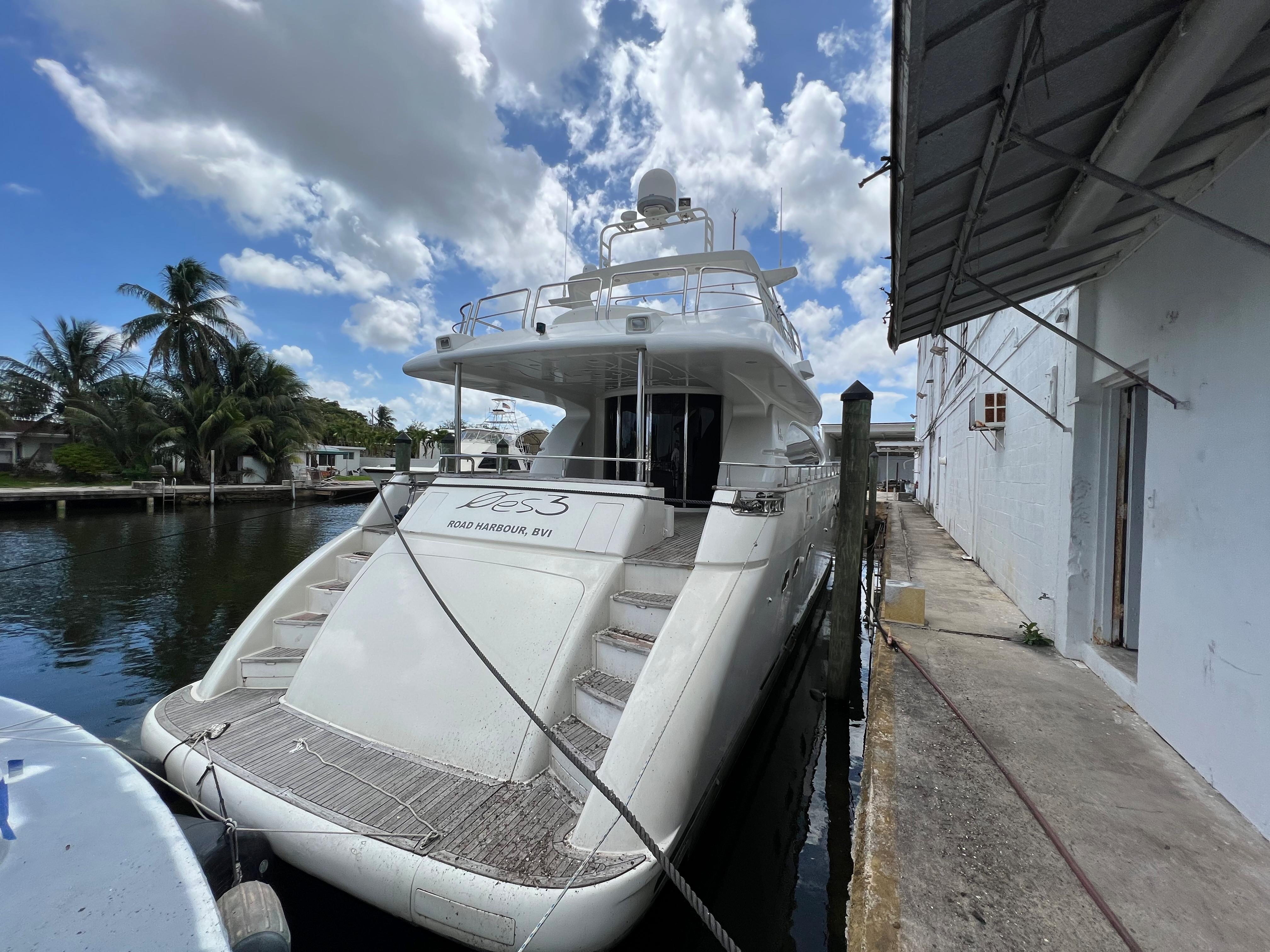 Øes3 - Azimut 85 Ultimate 1999 - Flagler Yachts