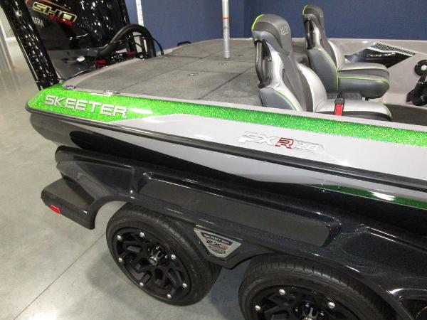 2022 Skeeter boat for sale, model of the boat is FXR20 Apex & Image # 8 of 56