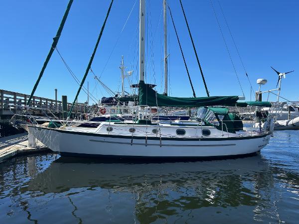 37' Pacific Seacraft, Listing Number 100915657, Image No. 1