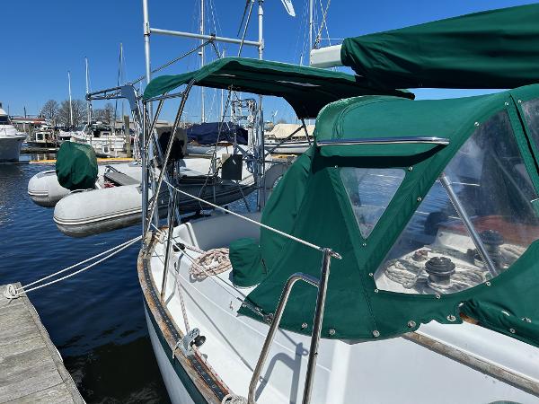 37' Pacific Seacraft, Listing Number 100915657, Image No. 8