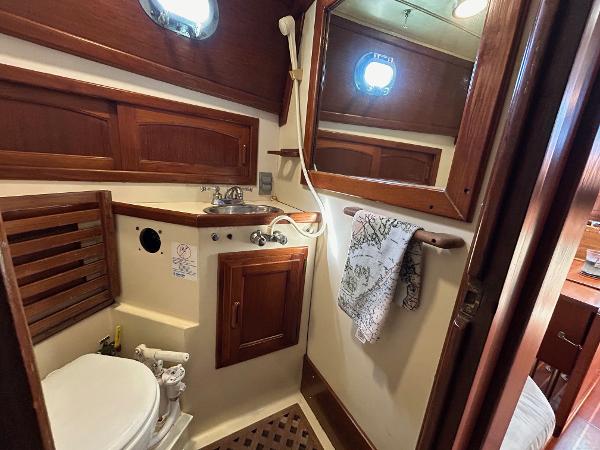 37' Pacific Seacraft, Listing Number 100915657, Image No. 42