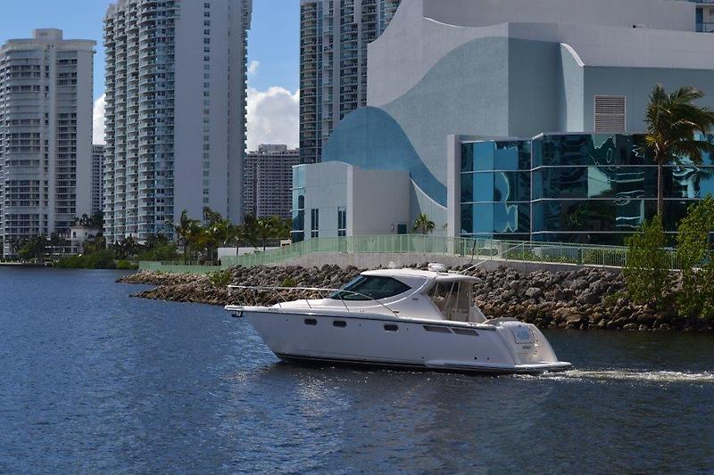 Boat Image