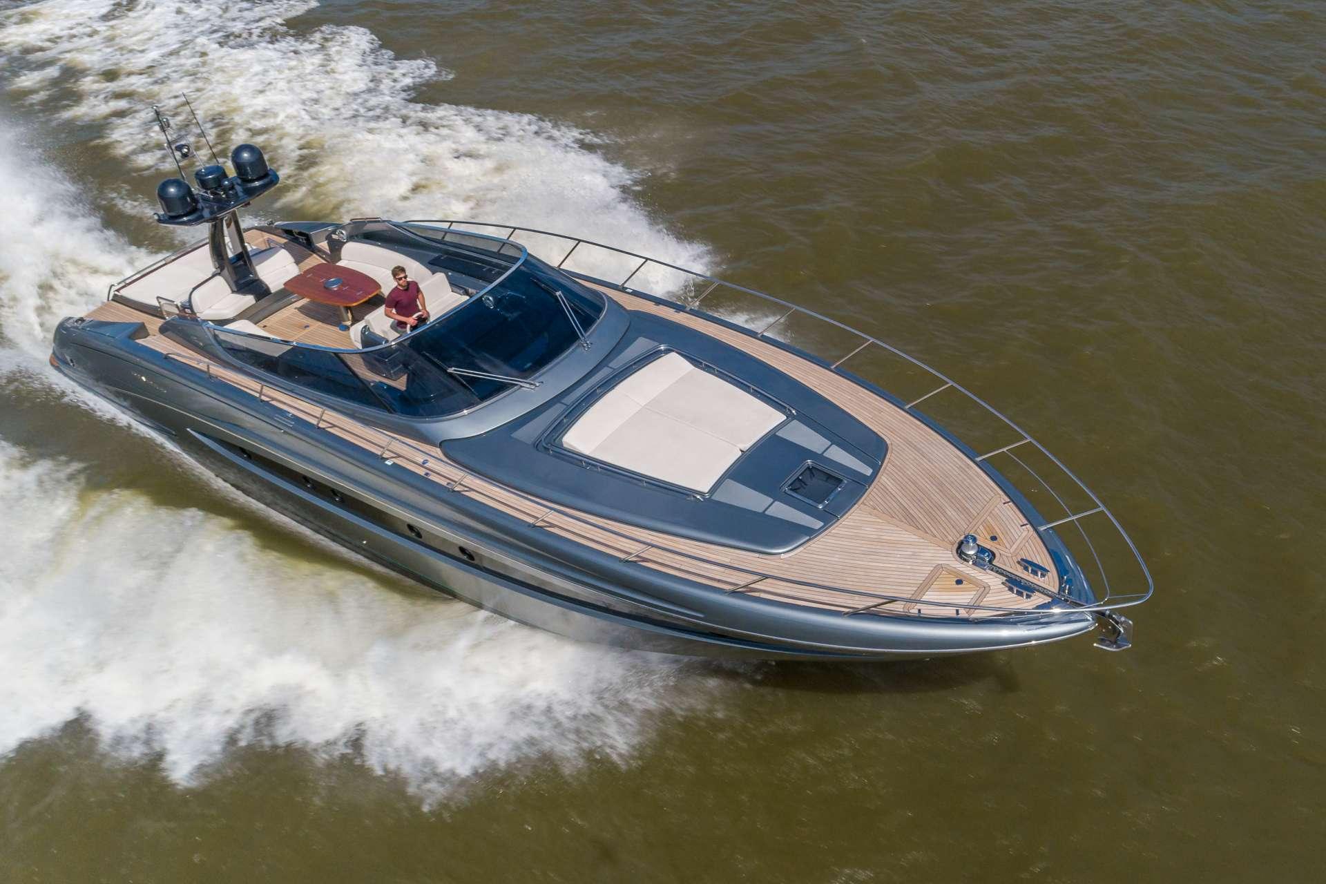 2015 Riva 63 Virtus ISOLA