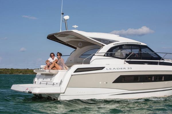 2019 Jeanneau Leader 33