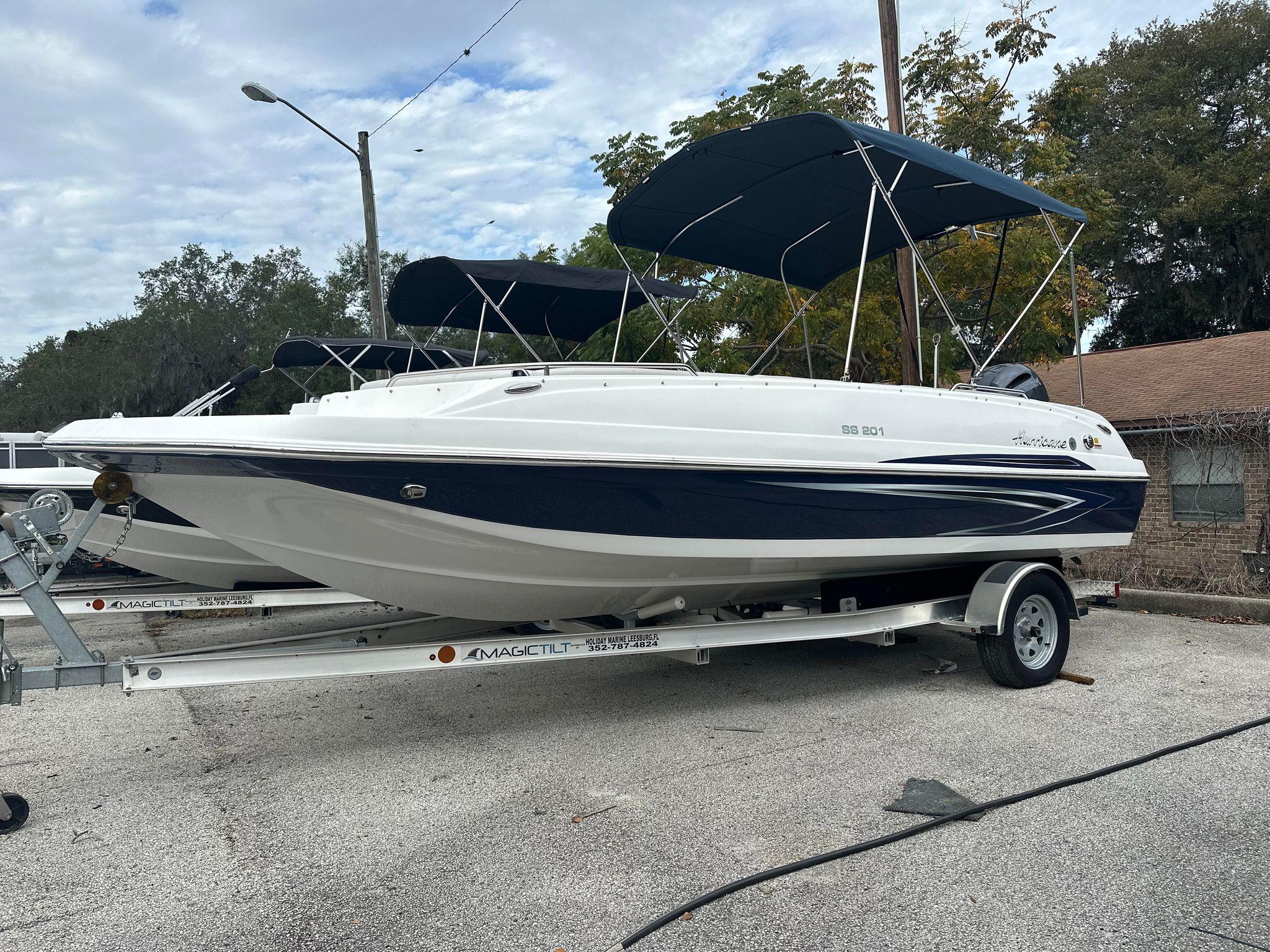 2023 Hurricane SUNDECK SPORT 201-1