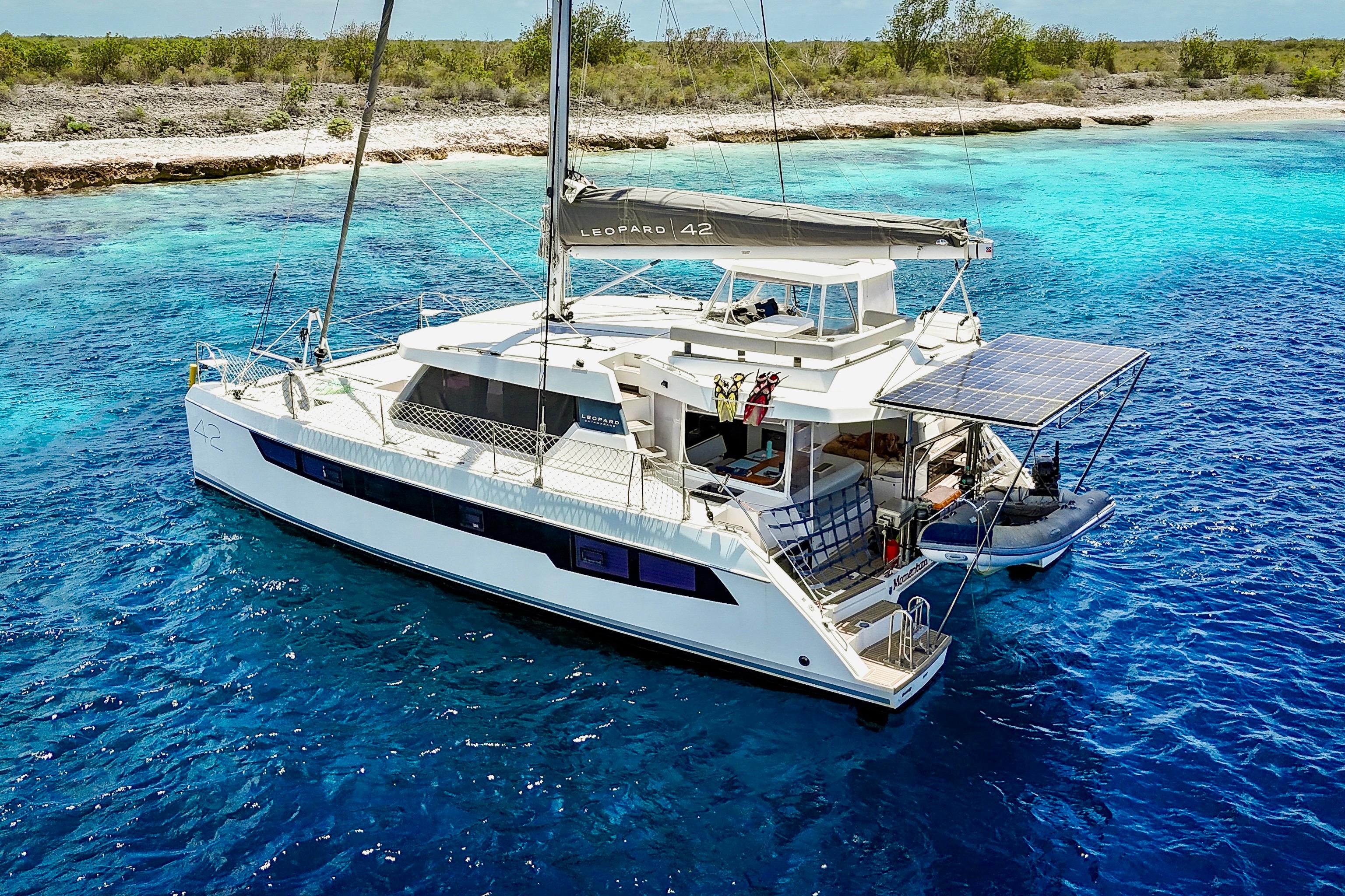 Boat image 13