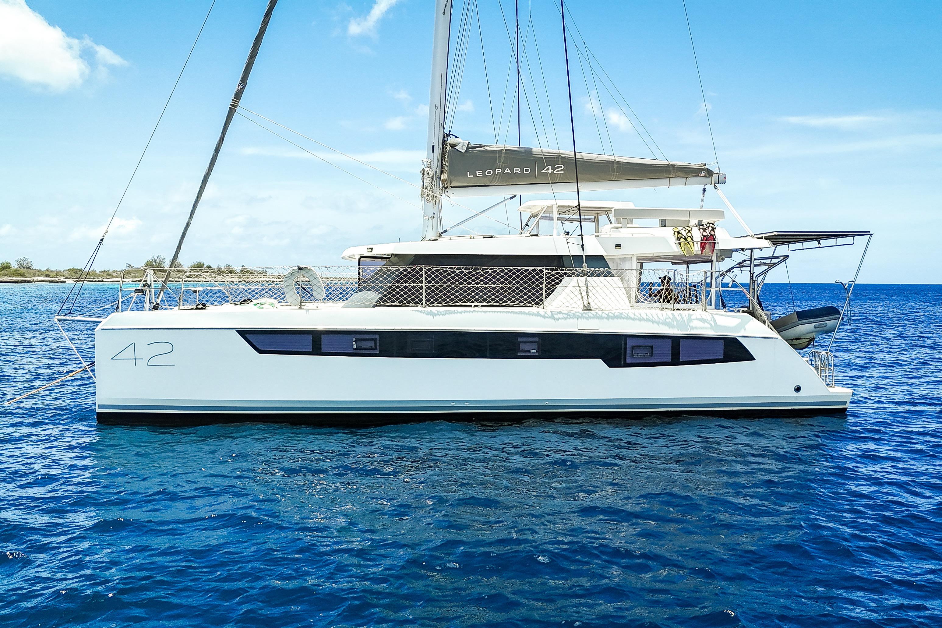 Boat image 3