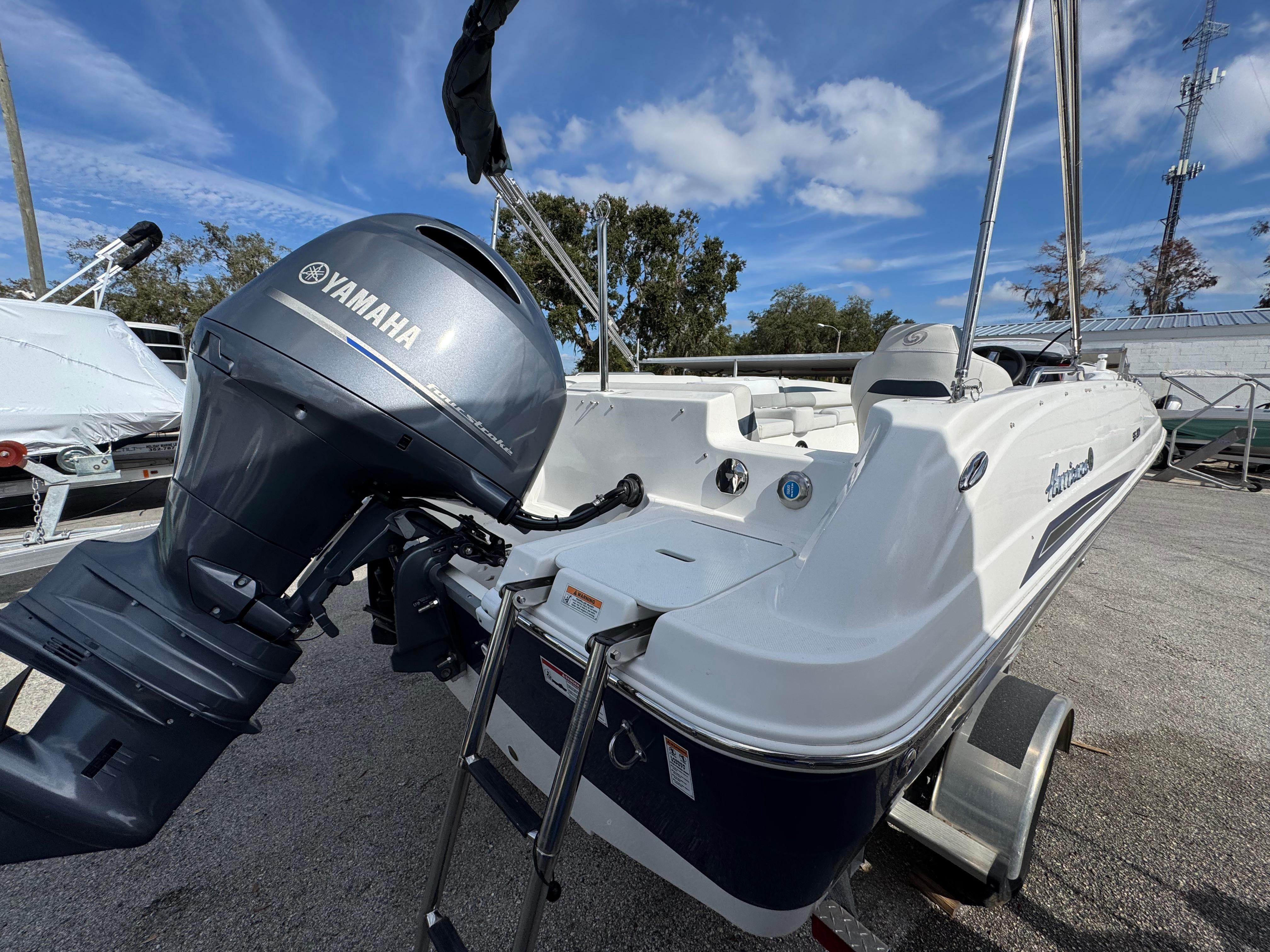 2023 Hurricane SUNDECK SPORT 201-10