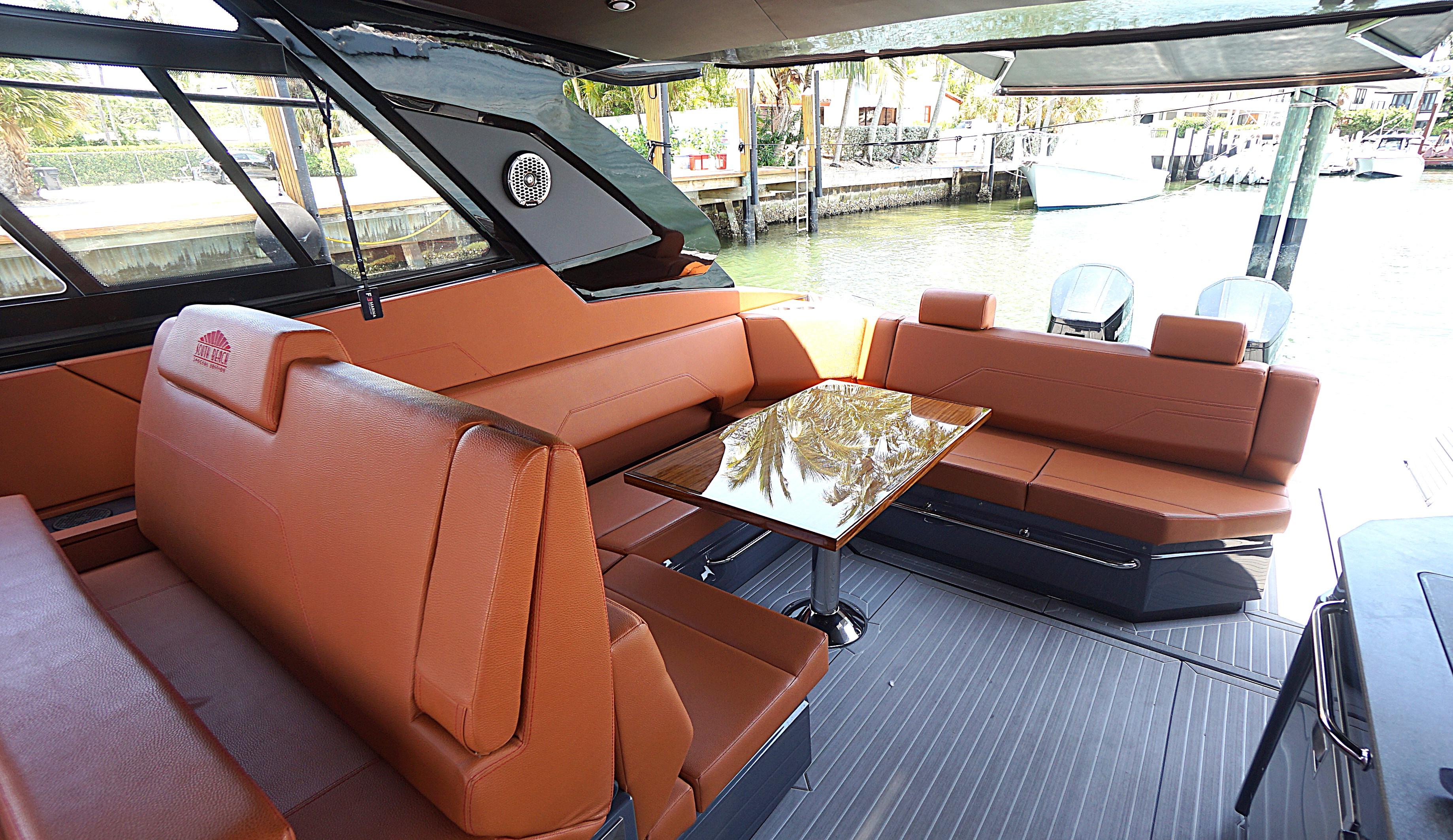 2023-cruisers-yachts-42-gls-ob-power-9825191-20250603111407300-1_XLARGE