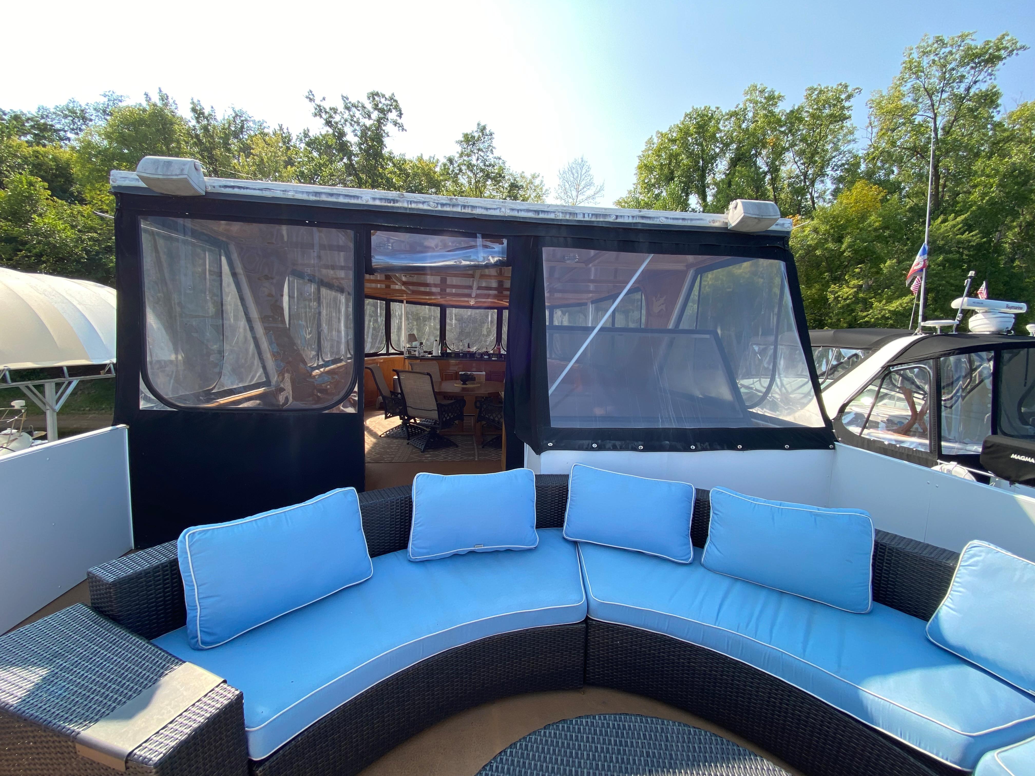 Skipperliner-Millenium 2005-Flock of Doves MN-US-9642755 | Thumbnail