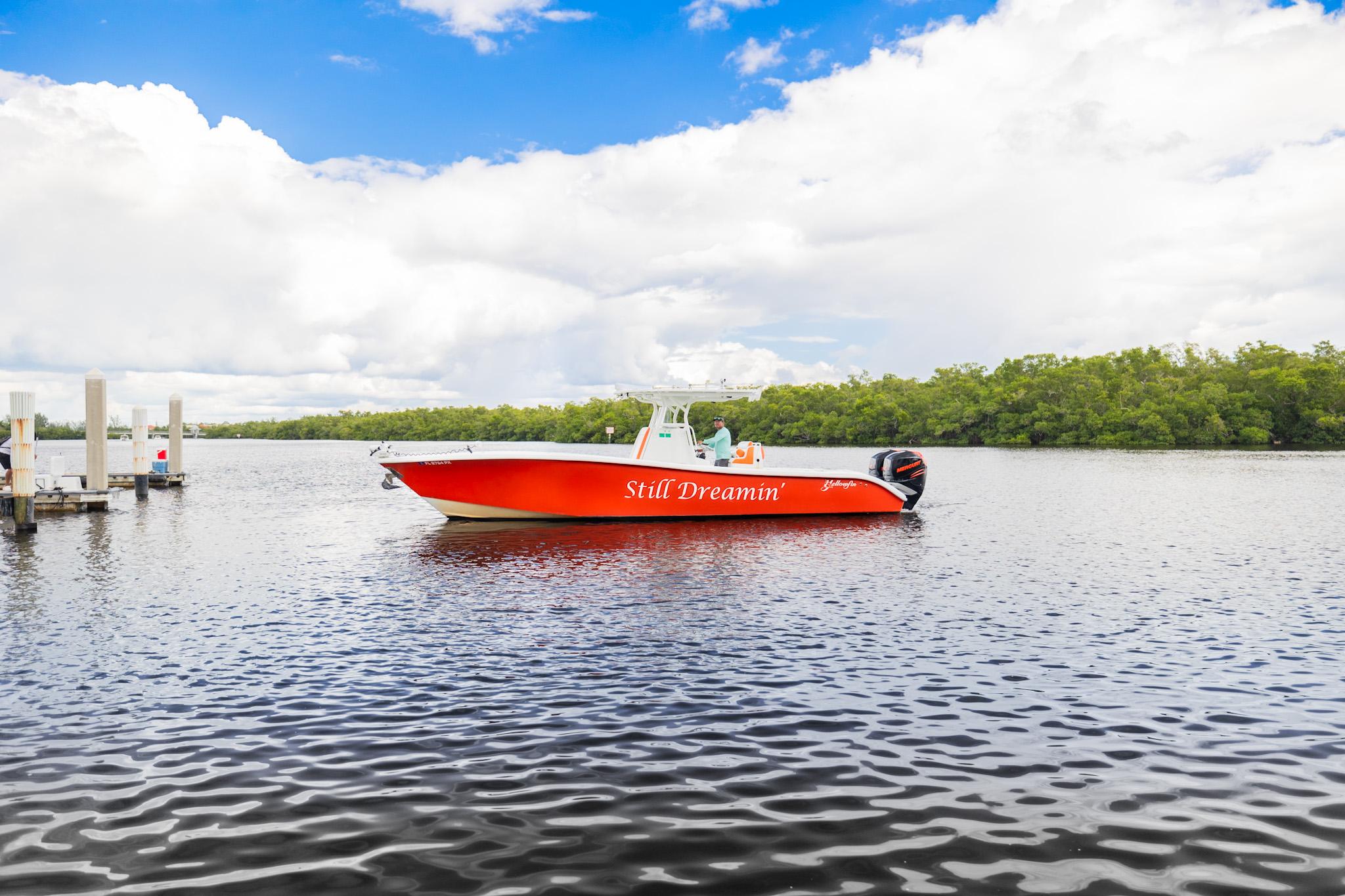 Still Dreamin Yacht Photos Pics 2015 Yellowfin 32 - Exterior profile on the water