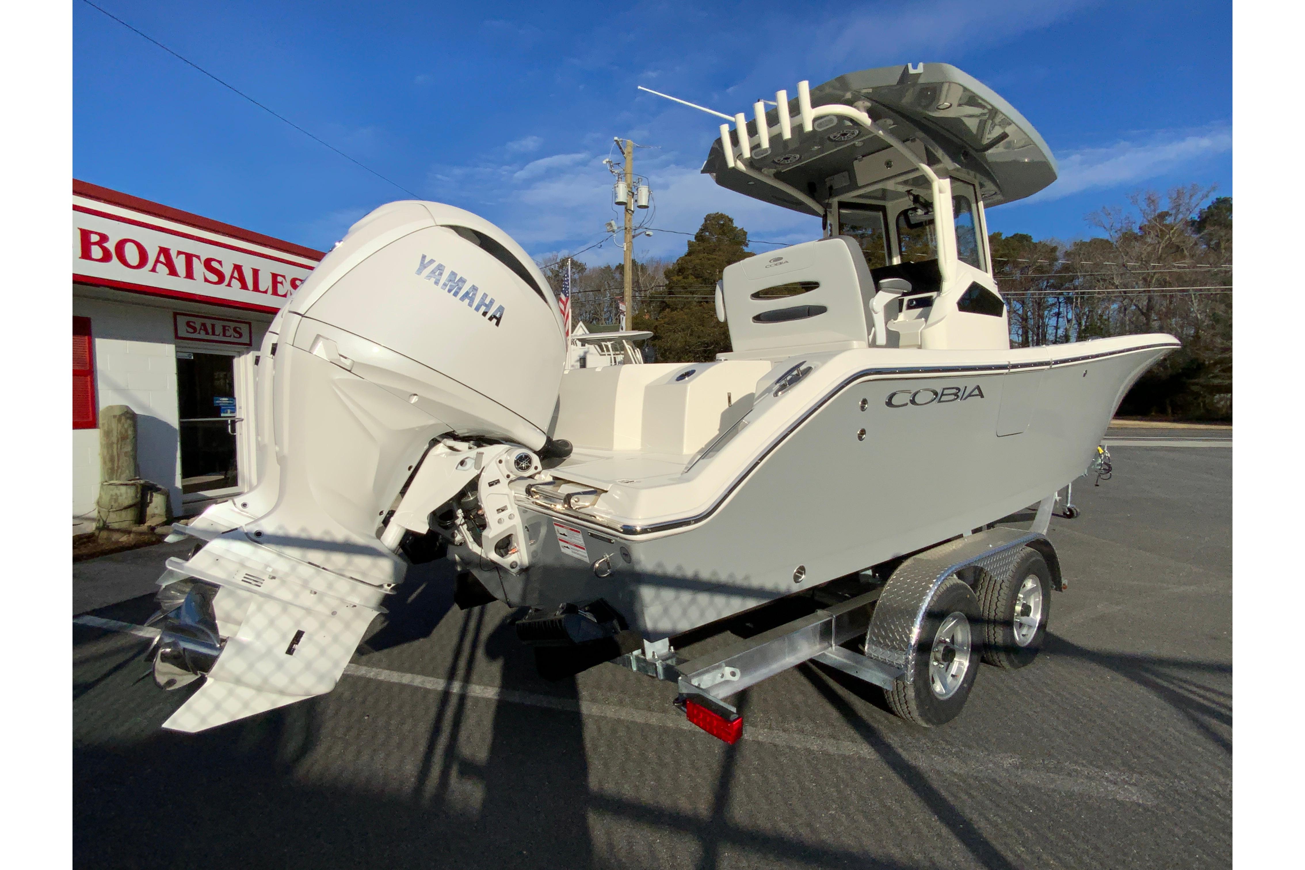 2026 Cobia 245 Center Console-9
