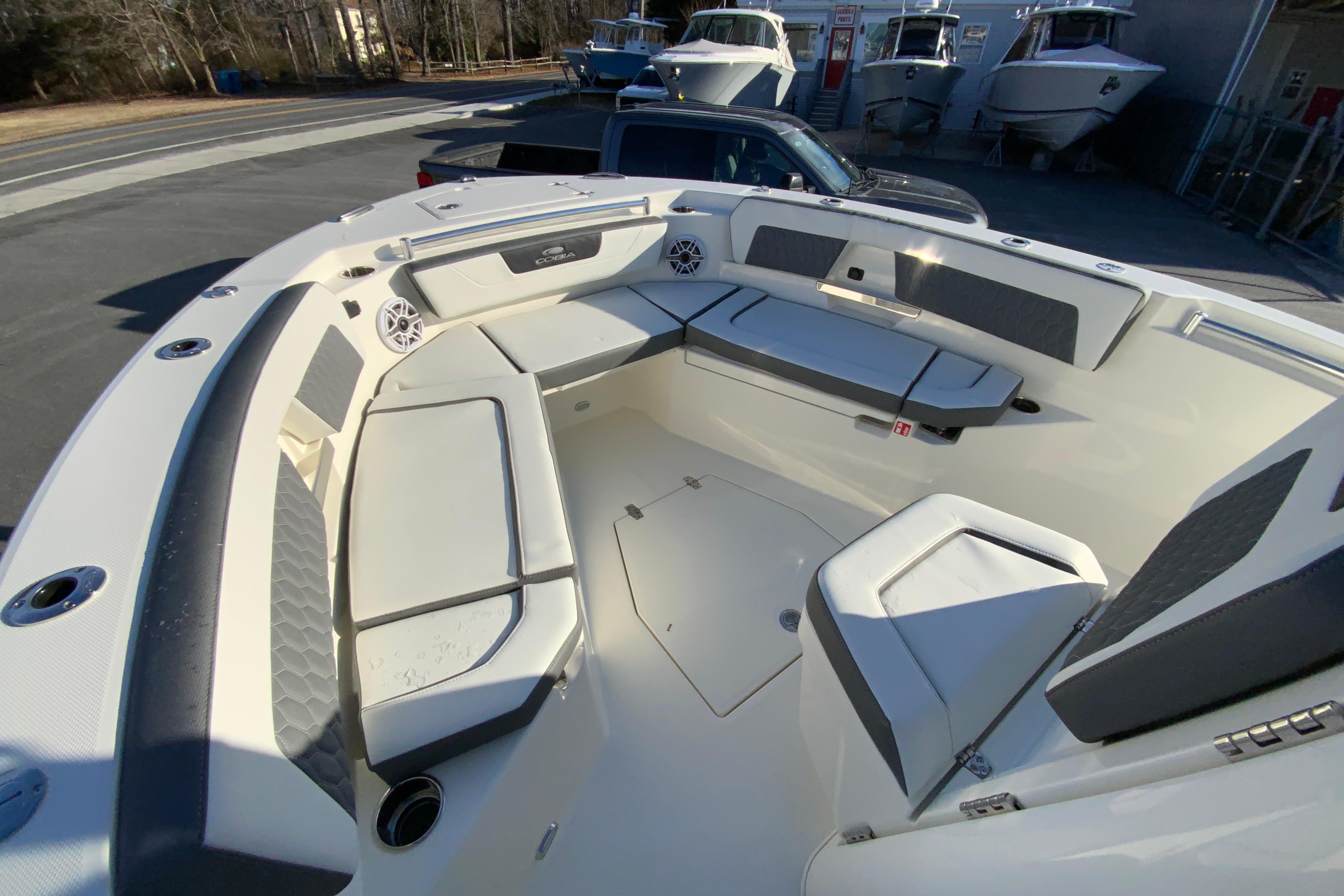 2026 Cobia 245 Center Console-26