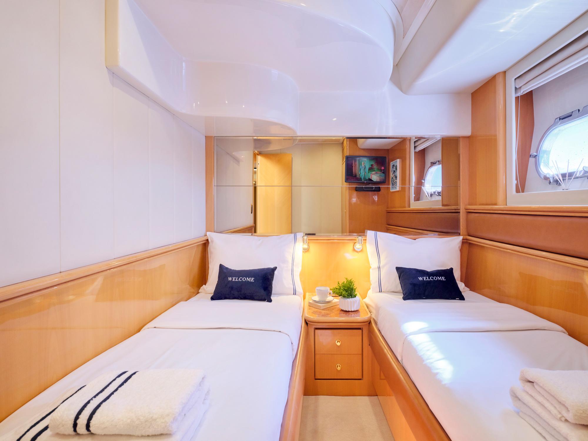 Lady L Yacht for Sale 64 Altamar Yachts Athens, Greece Denison
