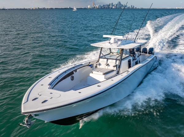 2024 Yellowfin 42 Offshore