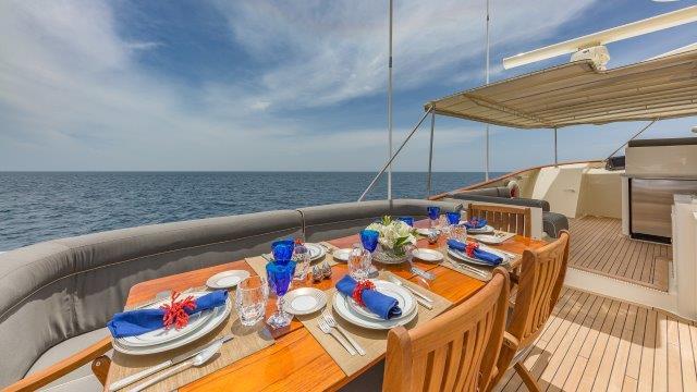 Breaux Bay Craft 124 ARIADNE - Sun Deck Dining