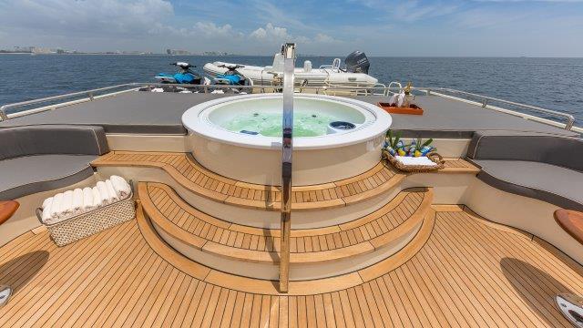 Breaux Bay Craft 124 ARIADNE - Sun Deck Spa/Lounge