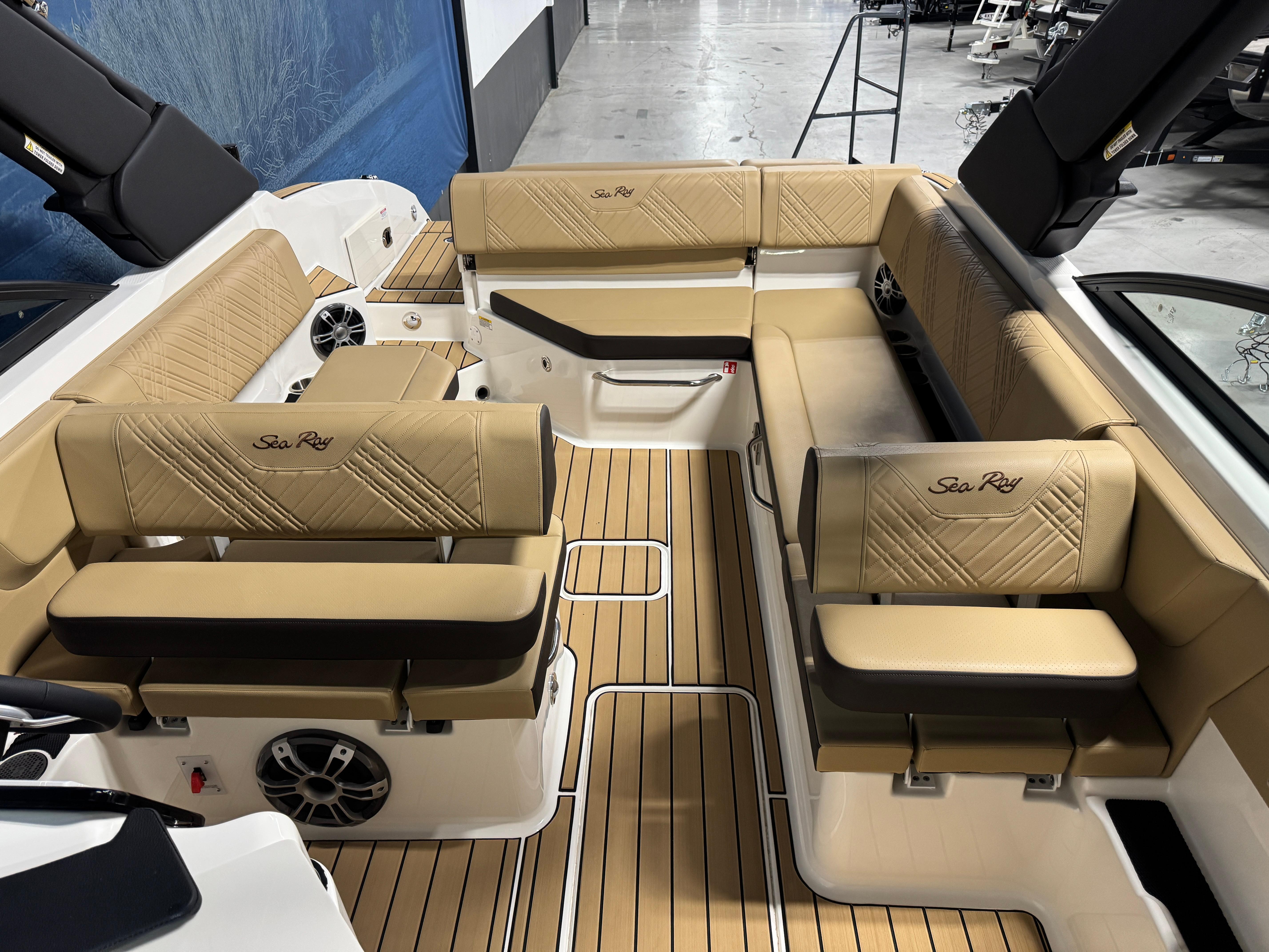 2025 Sea Ray SDX 270 Surf #S1923C inventory image at Sun Country Marine Group, Irvine 2025 Sea Ray SDX 270 Surf #S1923C inventory image at Sun Country Marine Group, Irvine