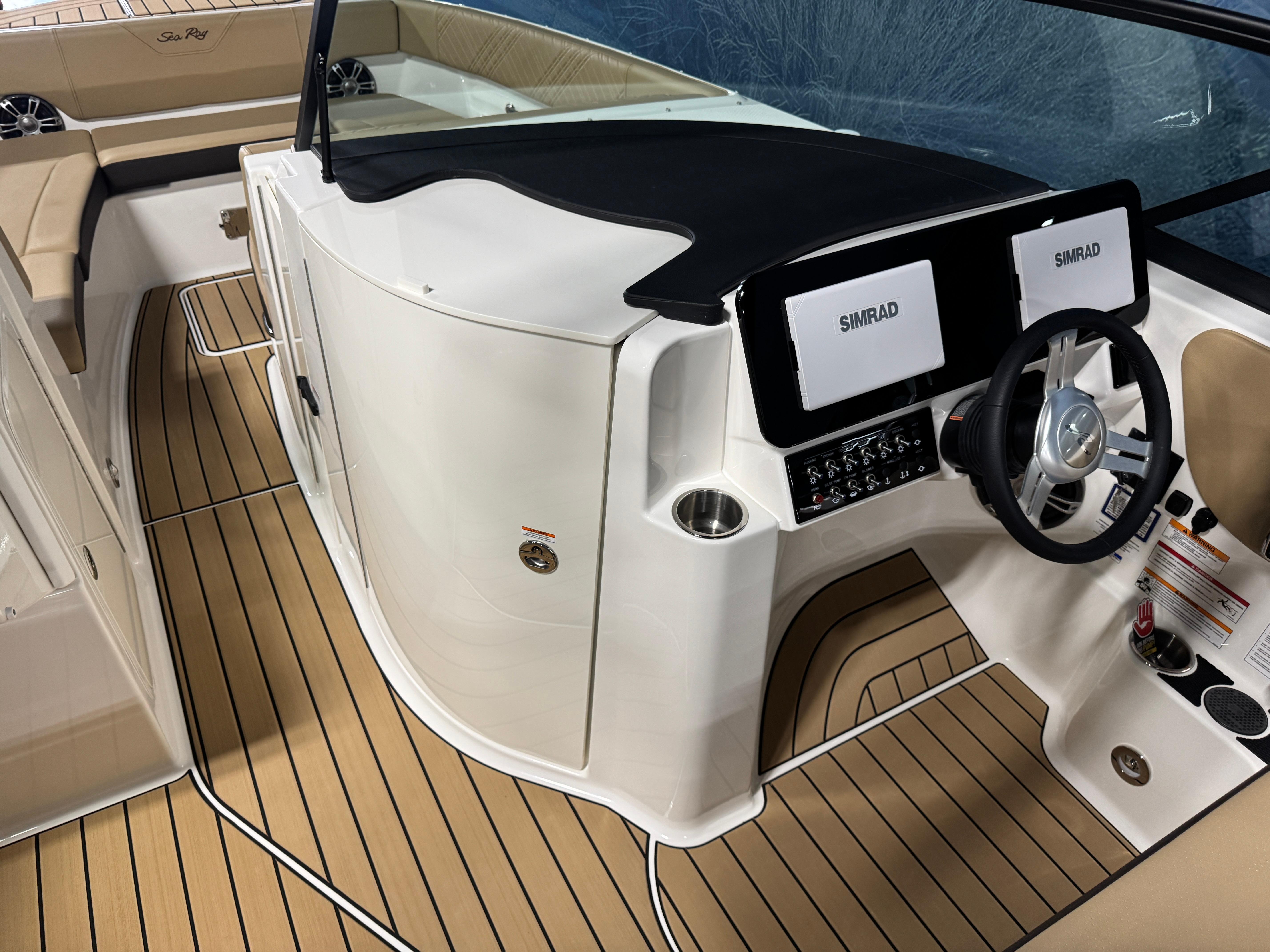2025 Sea Ray SDX 270 Surf #S1923C inventory image at Sun Country Marine Group, Irvine 2025 Sea Ray SDX 270 Surf #S1923C inventory image at Sun Country Marine Group, Irvine