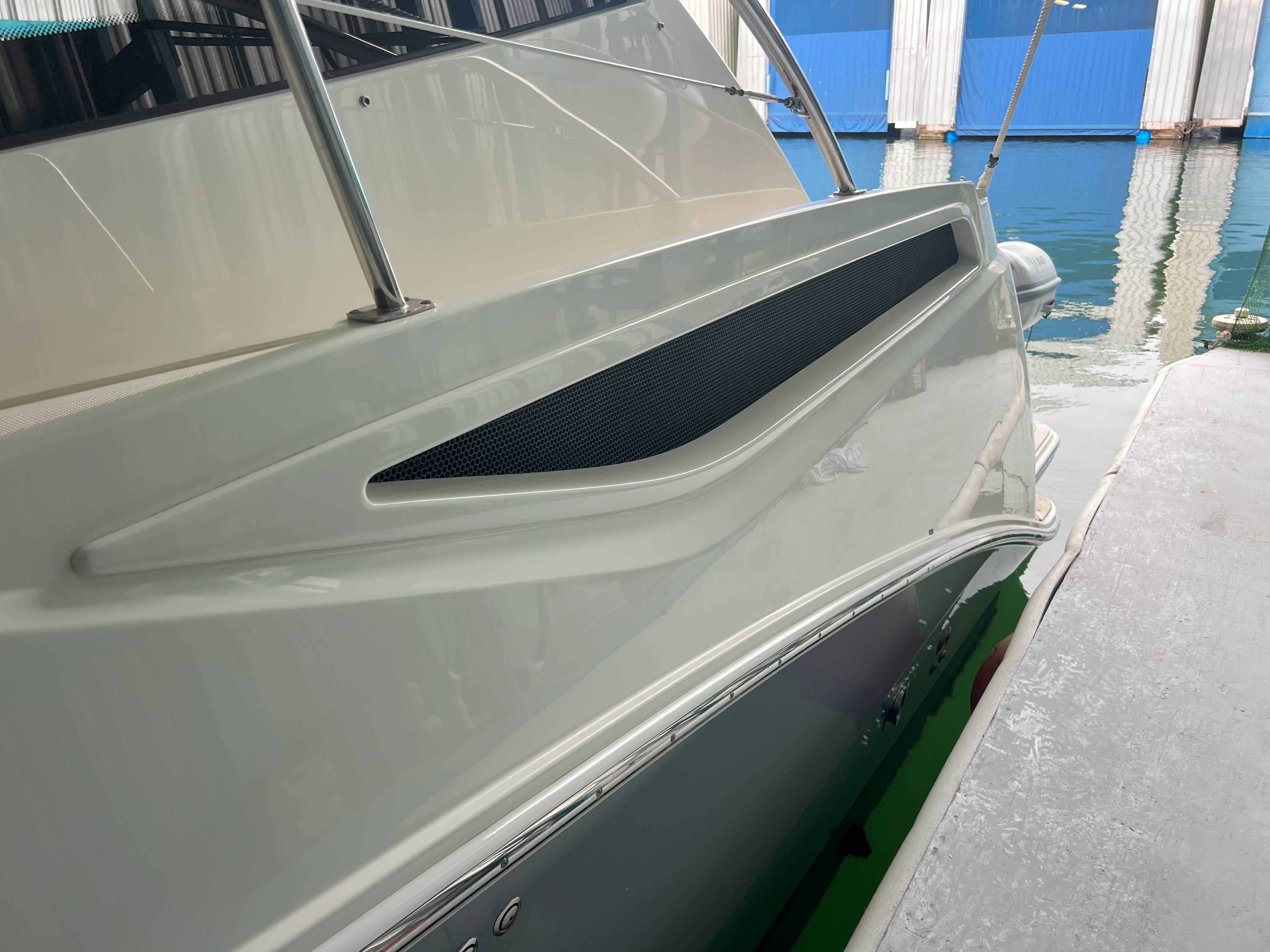 2017-sea-ray-400-sundancer-power-9825214-20250623130059229-1