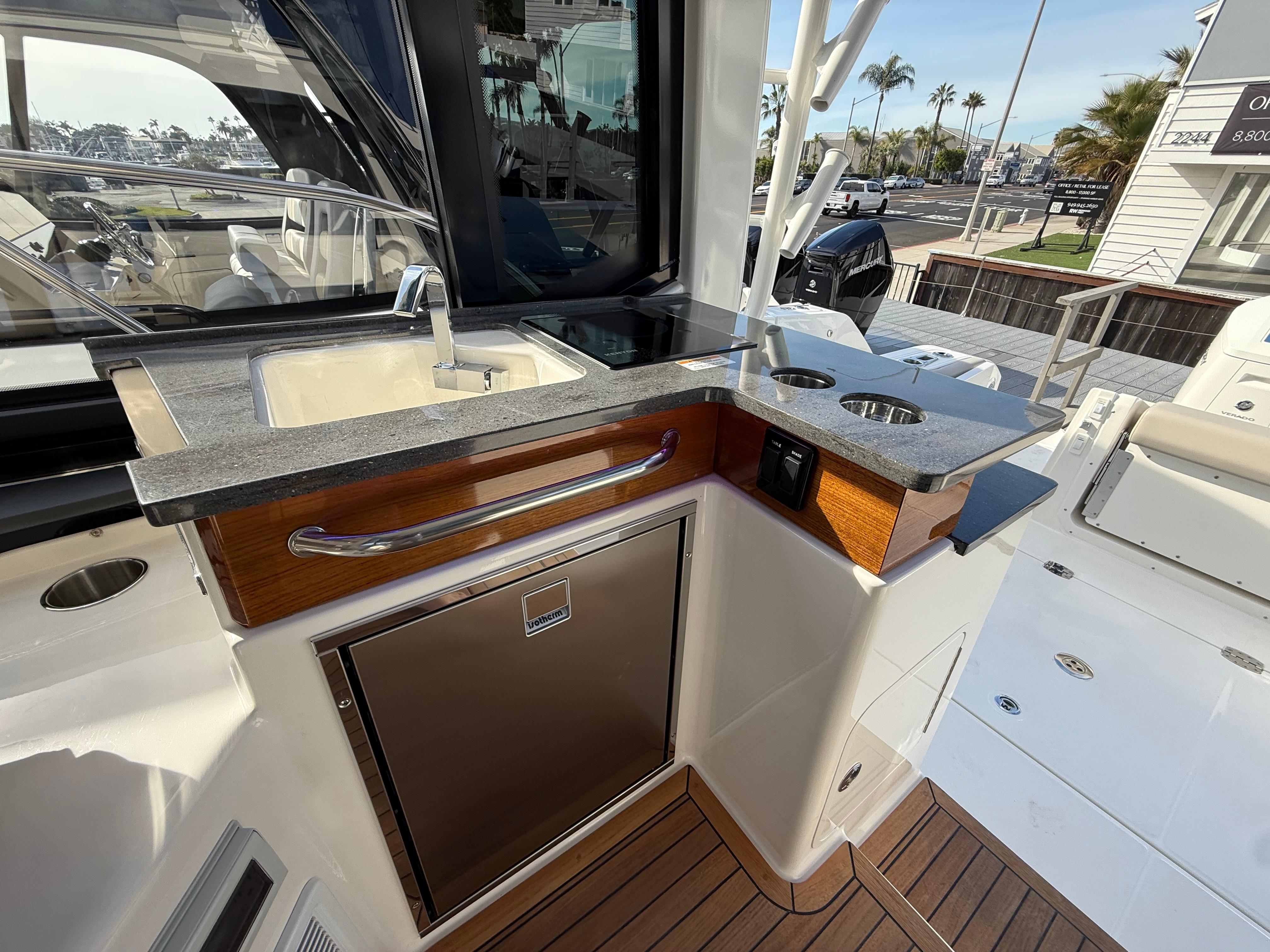 2025 Boston Whaler 365 Conquest #BW0008F inventory image at Sun Country Marine Group, Newport Beach 2025 Boston Whaler 365 Conquest #BW0008F inventory image at Sun Country Marine Group, Newport Beach