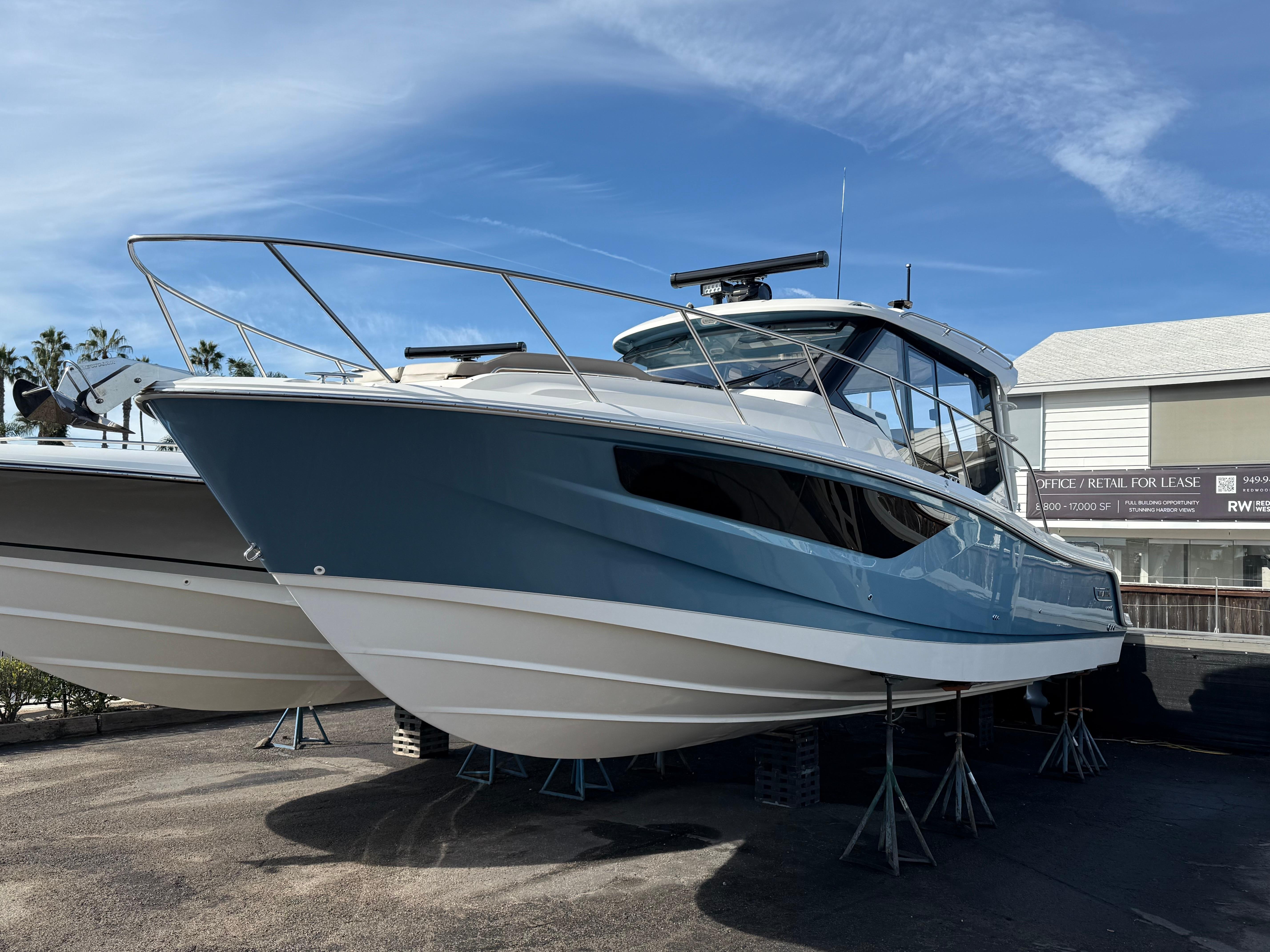2025 Boston Whaler 365 Conquest #BW0008F inventory image at Sun Country Marine Group, Newport Beach 2025 Boston Whaler 365 Conquest #BW0008F inventory image at Sun Country Marine Group, Newport Beach