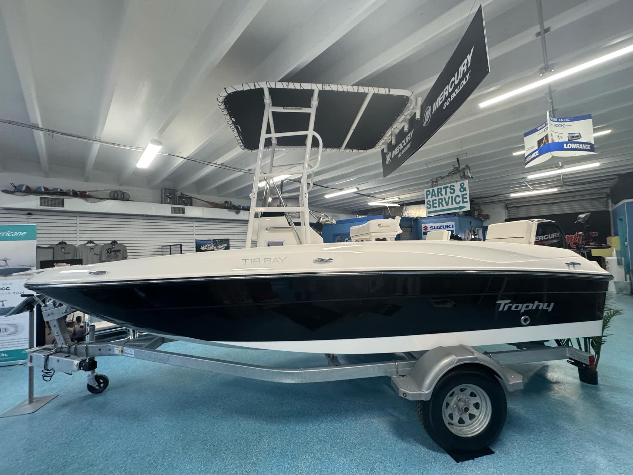 2025 Bayliner Trophy T18