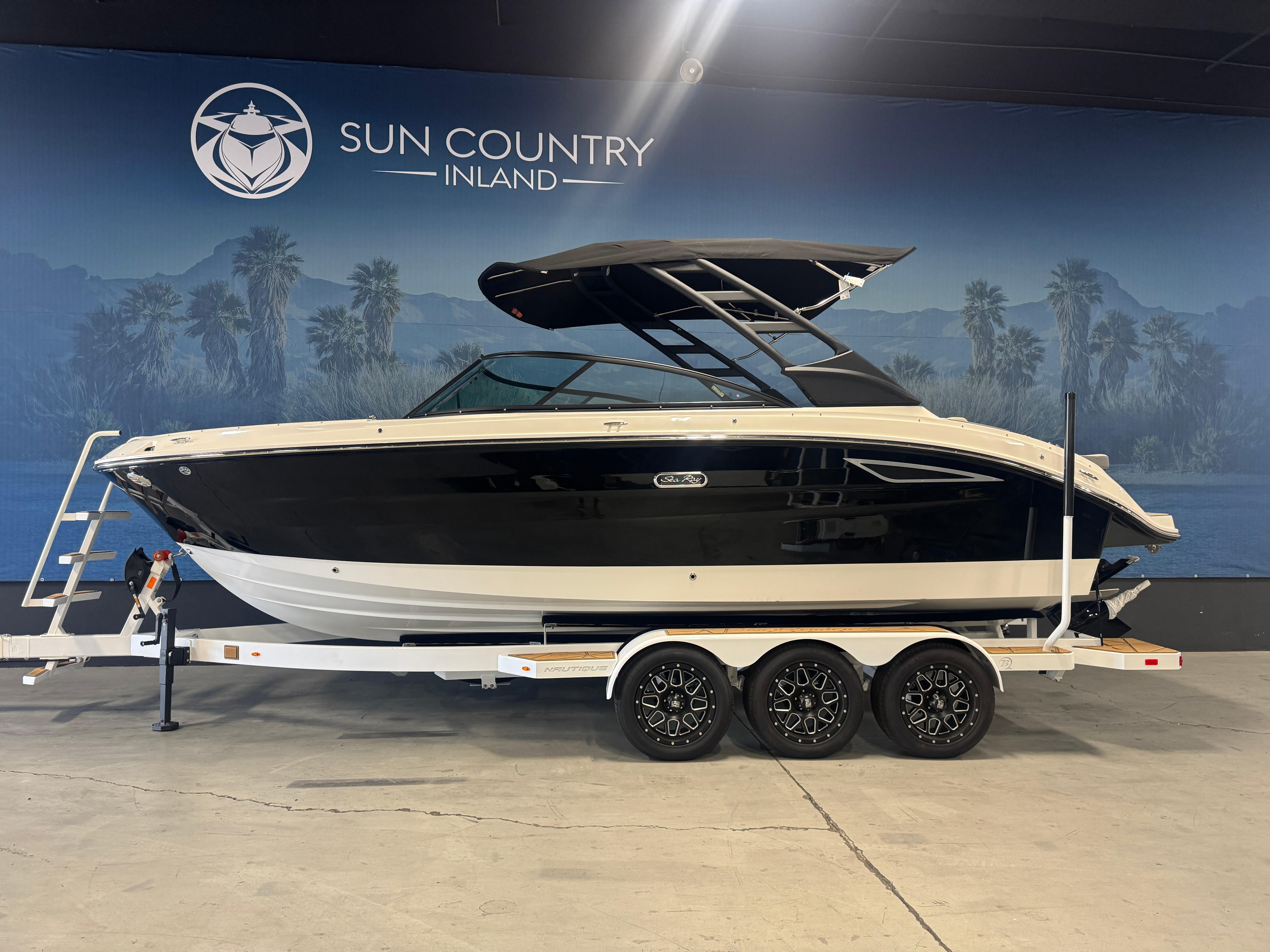 2025 Sea Ray SDX 250 #S1495J inventory image at Sun Country Marine Group, Irvine 2025 Sea Ray SDX 250 #S1495J inventory image at Sun Country Marine Group, Irvine