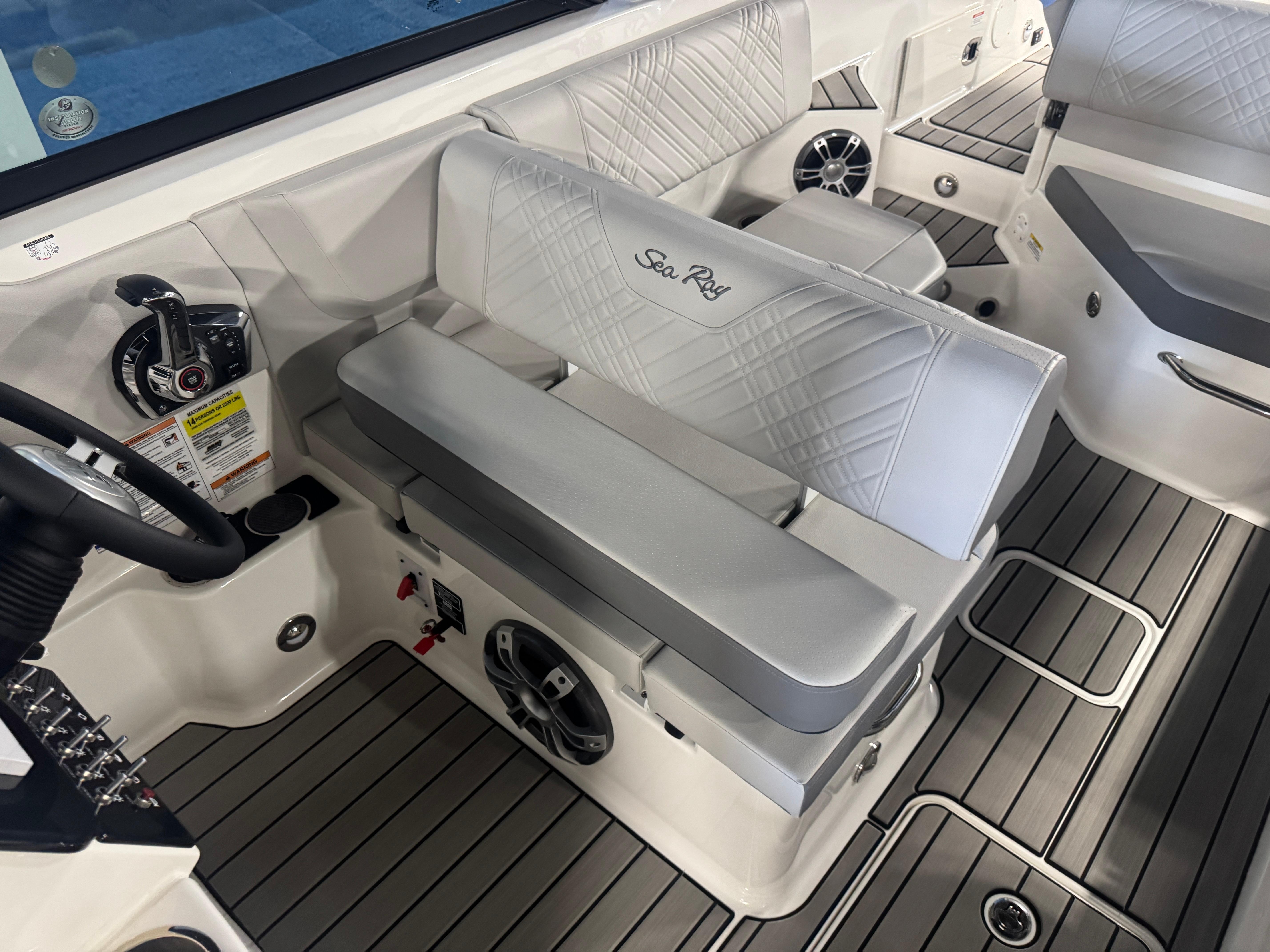 2025 Sea Ray SDX 250 #S1495J inventory image at Sun Country Marine Group, Irvine 2025 Sea Ray SDX 250 #S1495J inventory image at Sun Country Marine Group, Irvine