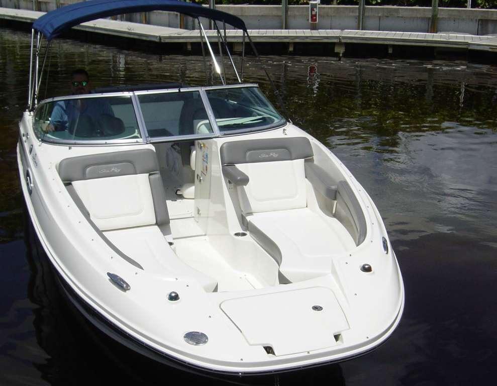 2011 Sea Ray 260 Sundeck