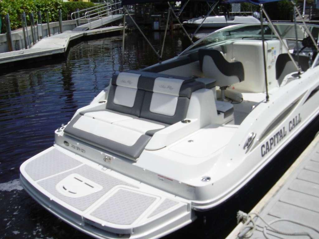 2011 Sea Ray 260 Sundeck