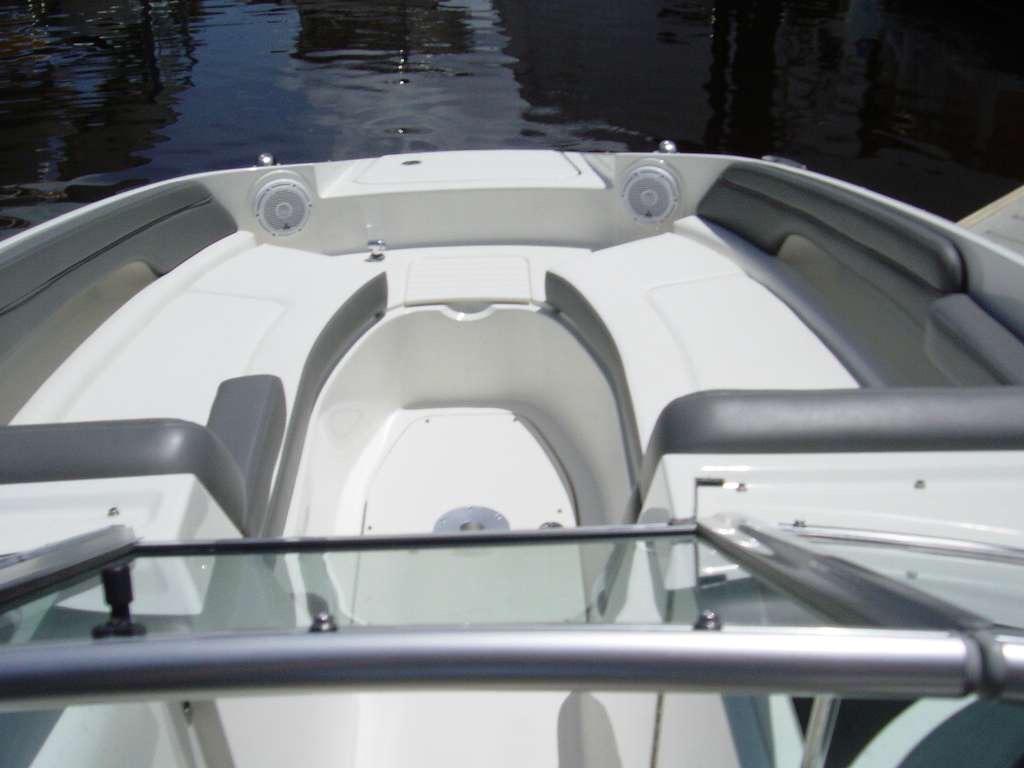 2011 Sea Ray 260 Sundeck