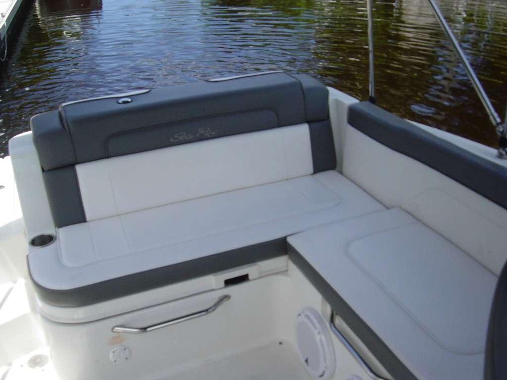 2011 Sea Ray 260 Sundeck