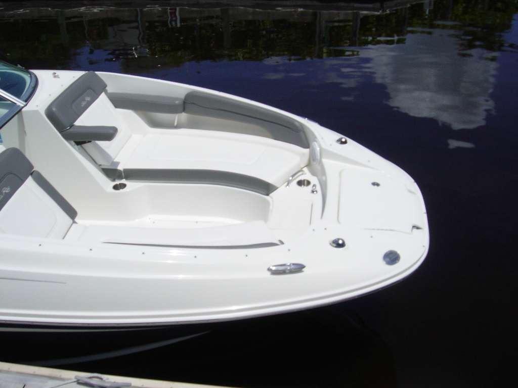 2011 Sea Ray 260 Sundeck